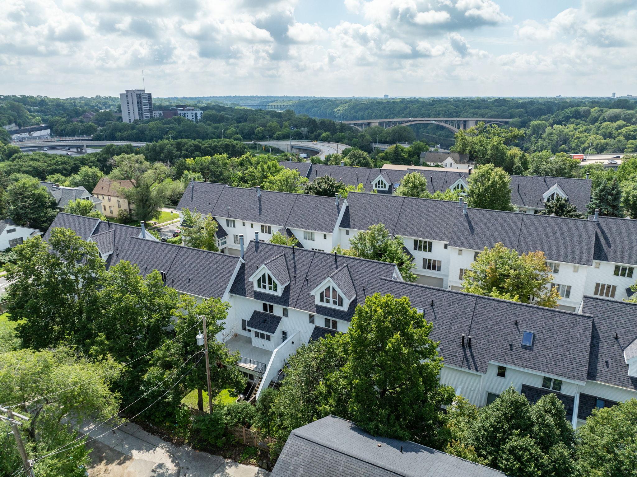 View of Residential at 921 / 923 Dartmouth Place, Minneapolis MN 55414, Minneapolis (32 of 34) - Mike Wilen | Minnesota Team Real Estate