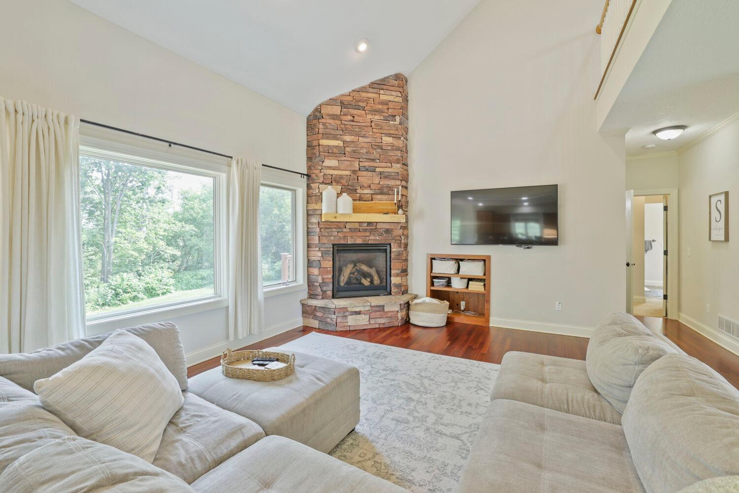 View of Residential at 6502 Sunset Trail, Greenfield MN 55357, Greenfield (14 of 55) - Mike Wilen | Minnesota Team Real Estate