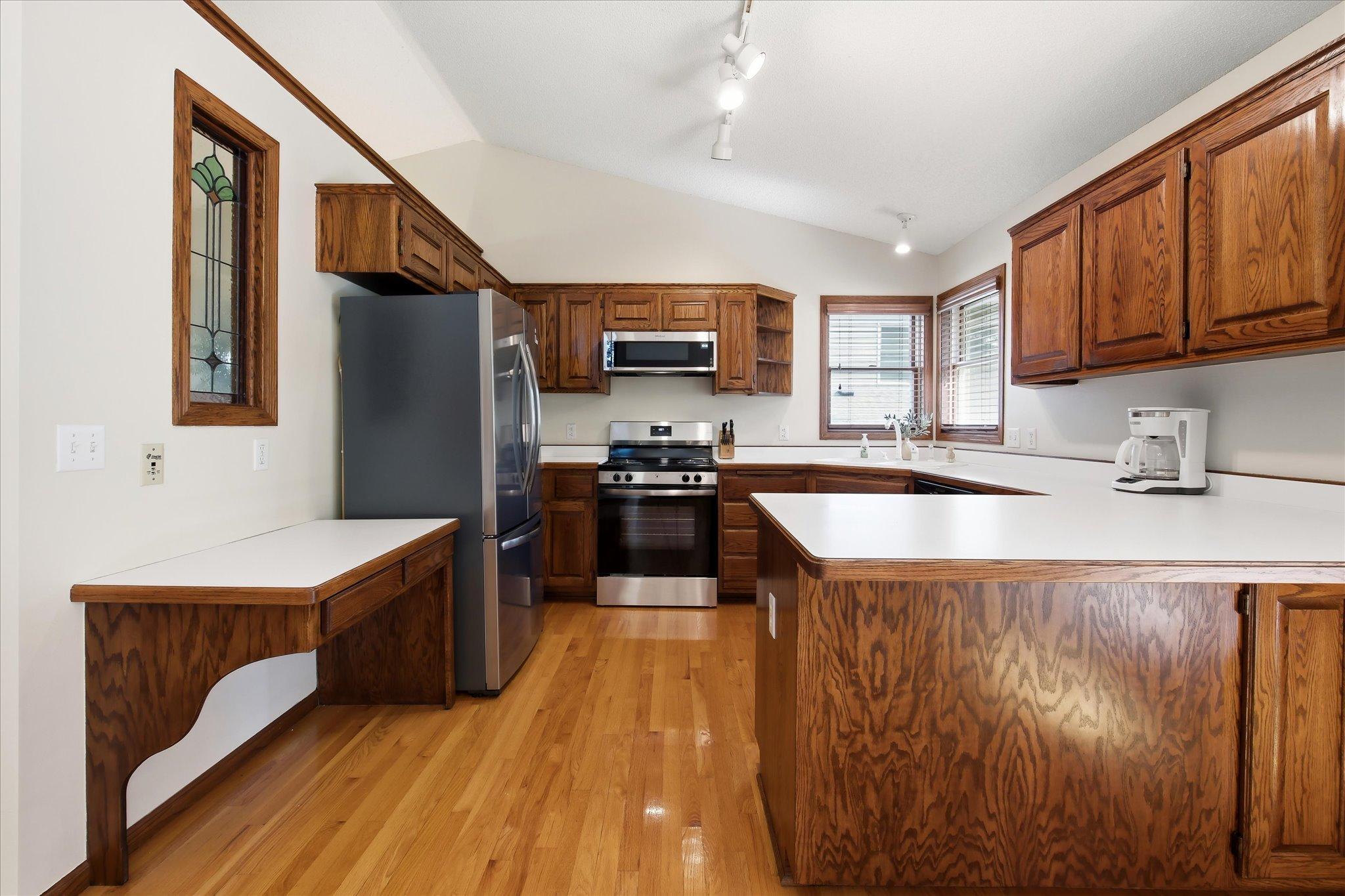 View of Residential at 19858 Jaguar Avenue, Lakeville MN 55044, Lakeville (6 of 43) - Mike Wilen | Minnesota Team Real Estate