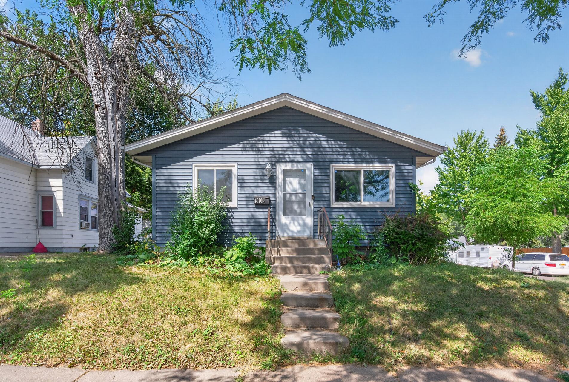 View of Residential at 995 Rose Avenue, Saint Paul MN 55106, Saint Paul (27 of 40) - Mike Wilen | Minnesota Team Real Estate