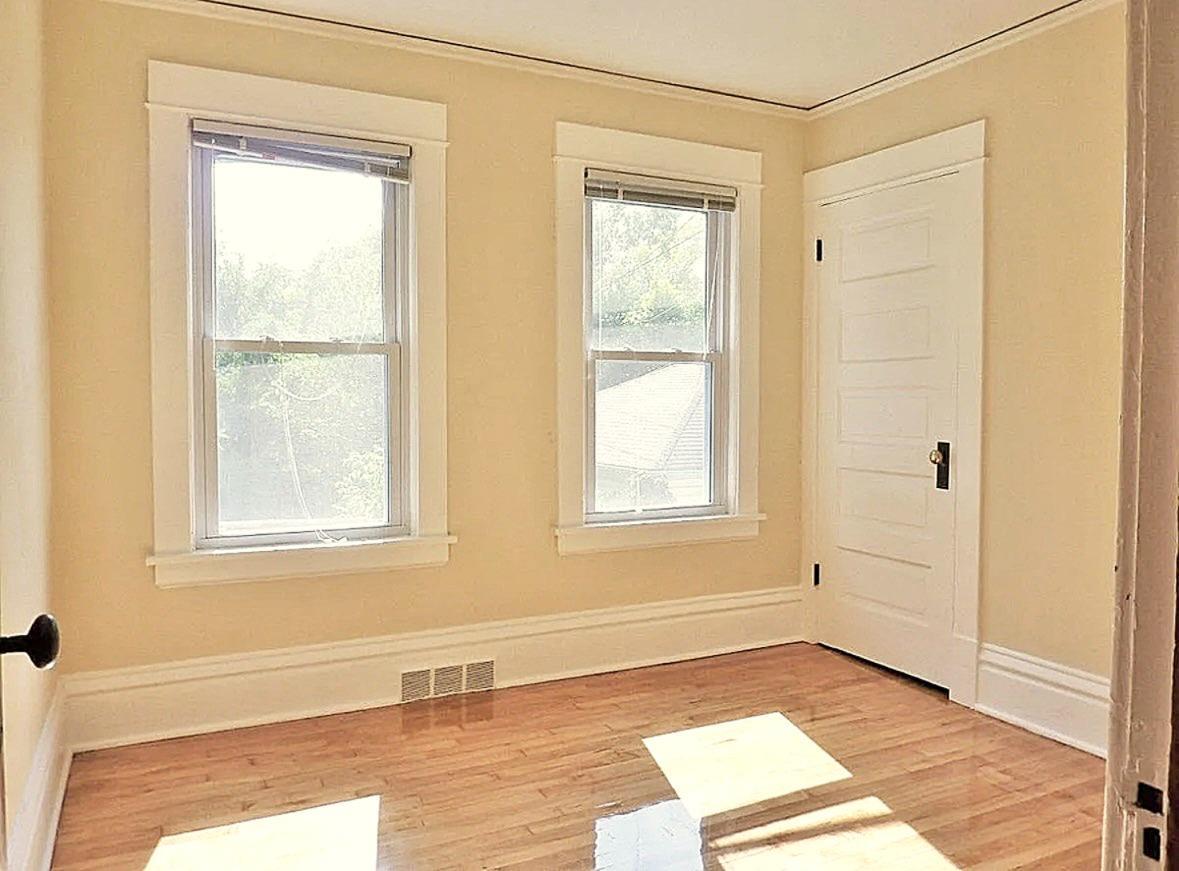 View of Residential Income at 738 Magnolia Avenue, Saint Paul MN 55106, Saint Paul (28 of 30) - Mike Wilen | Minnesota Team Real Estate