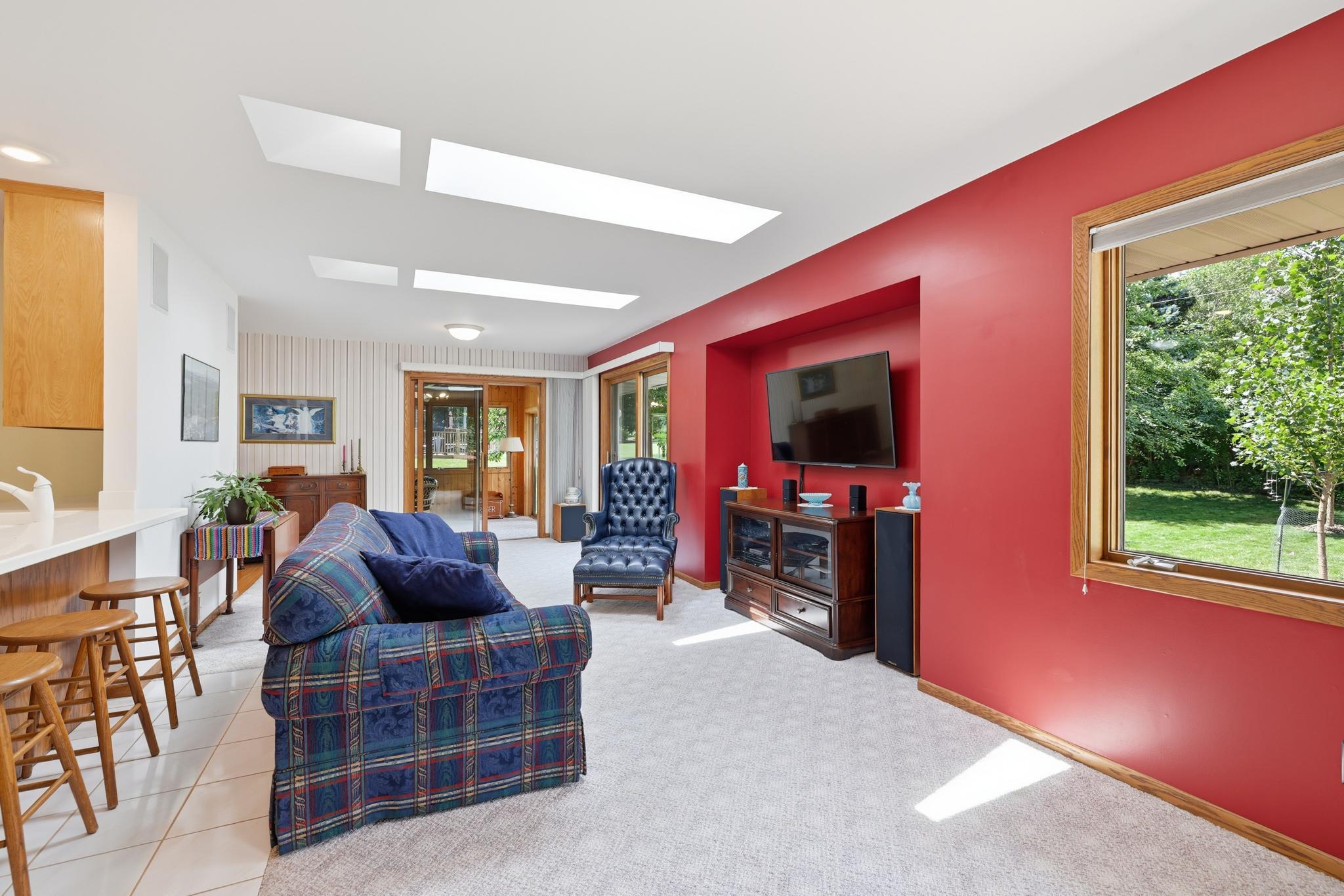 View of Residential at 5356 Holiday Road, Minnetonka MN 55345, Minnetonka (16 of 43) - Mike Wilen | Minnesota Team Real Estate