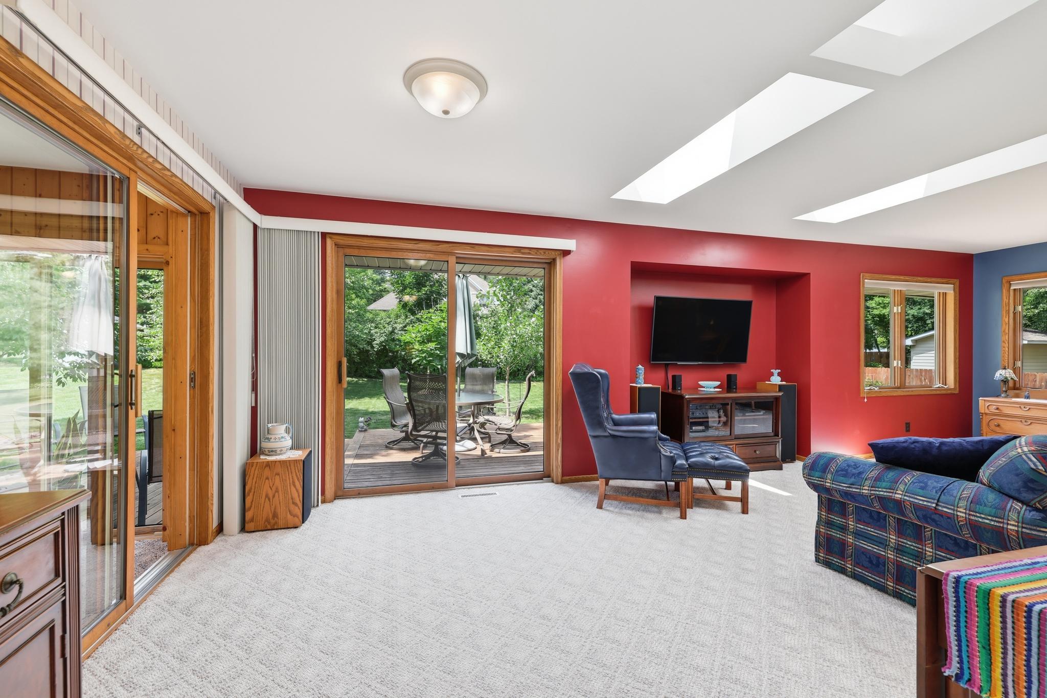 View of Residential at 5356 Holiday Road, Minnetonka MN 55345, Minnetonka (12 of 43) - Mike Wilen | Minnesota Team Real Estate