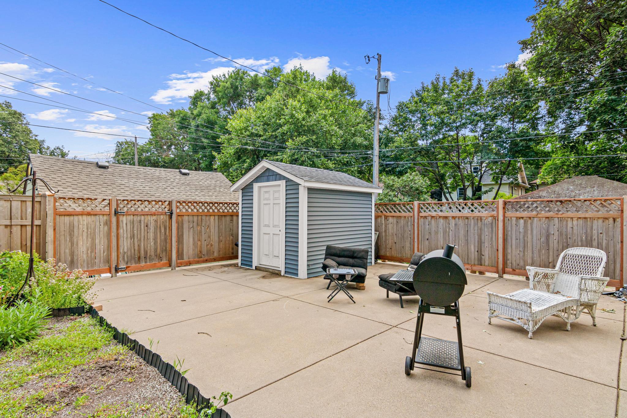 View of Residential at 1870 Laurel Avenue, Saint Paul MN 55104, Saint Paul (19 of 26) - Mike Wilen | Minnesota Team Real Estate