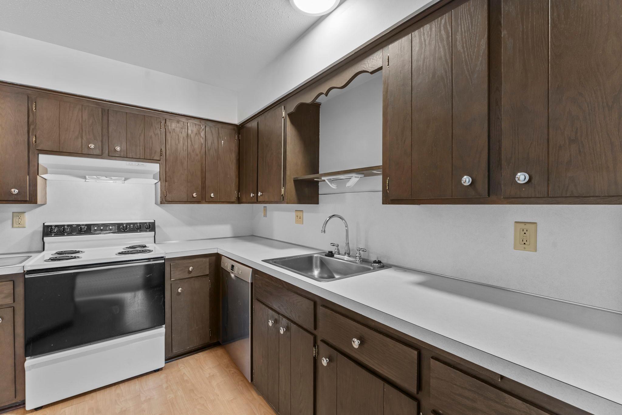 View of Residential at 2200 Nevada Avenue #216, Saint Louis Park MN 55426, Saint Louis Park (9 of 31) - Mike Wilen | Minnesota Team Real Estate