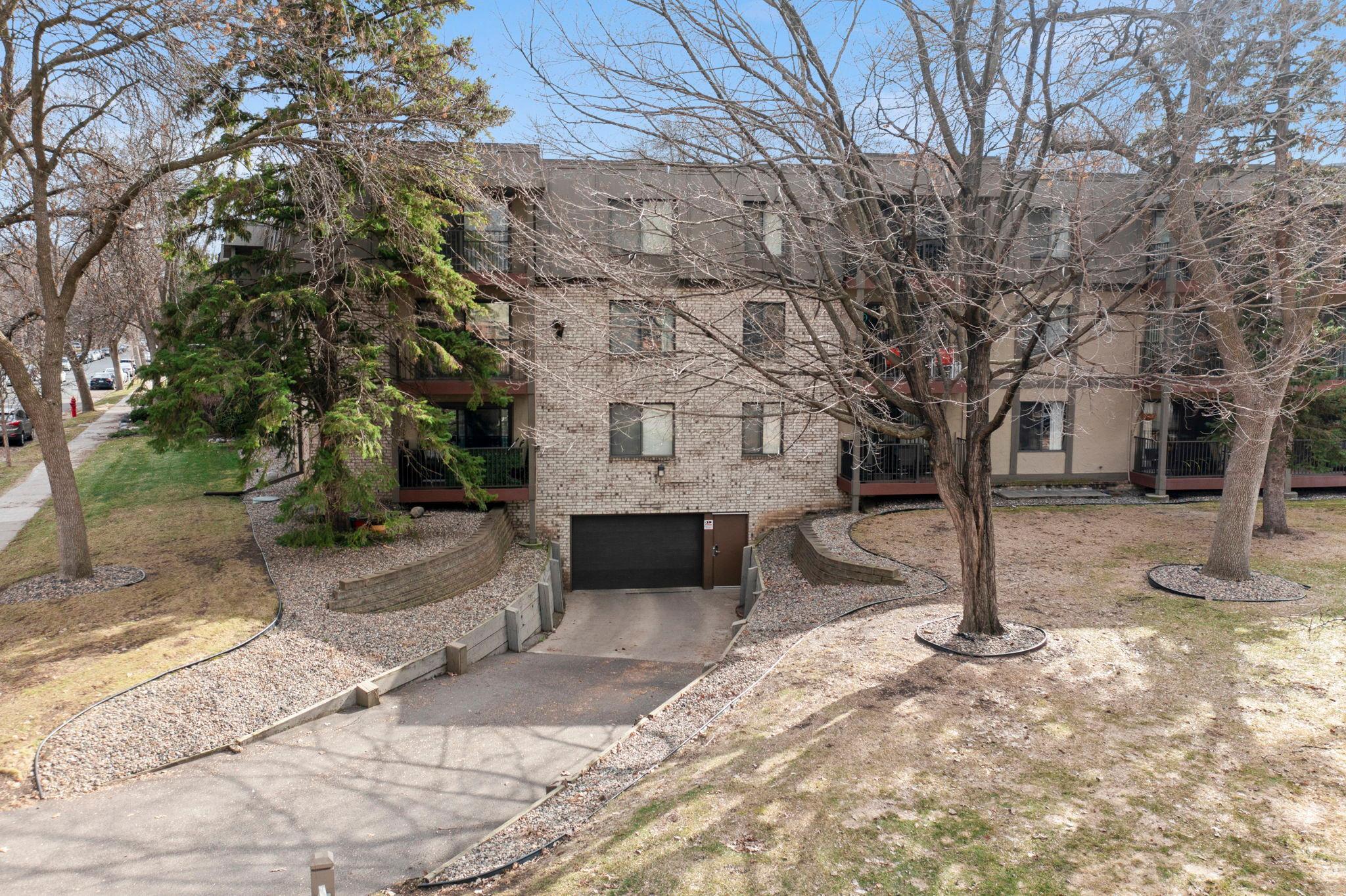 View of Residential at 2200 Nevada Avenue #216, Saint Louis Park MN 55426, Saint Louis Park (23 of 31) - Mike Wilen | Minnesota Team Real Estate