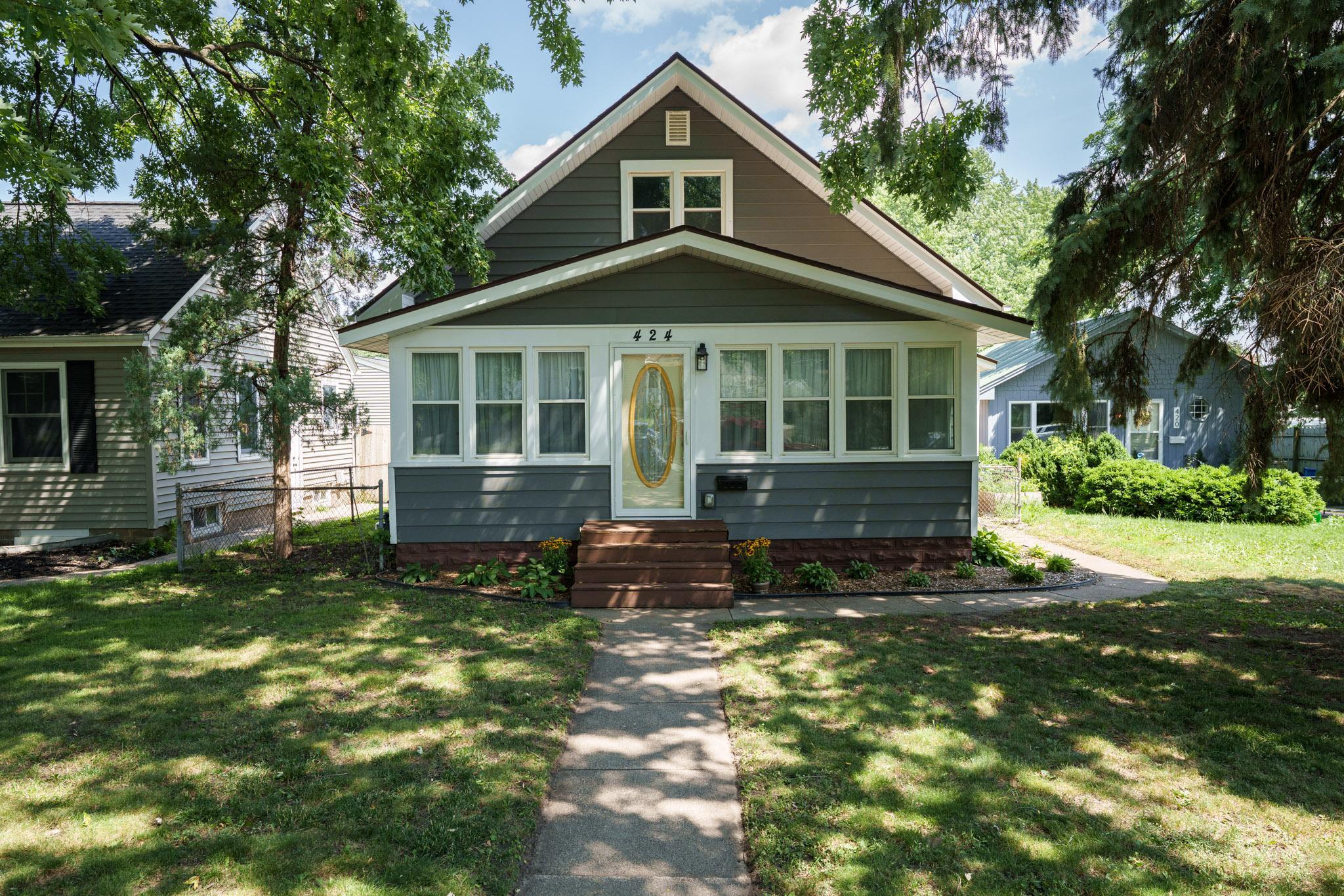 View of Residential at 424 16th Avenue, South Saint Paul MN 55075, South Saint Paul - Mike Wilen | Minnesota Team Real Estate