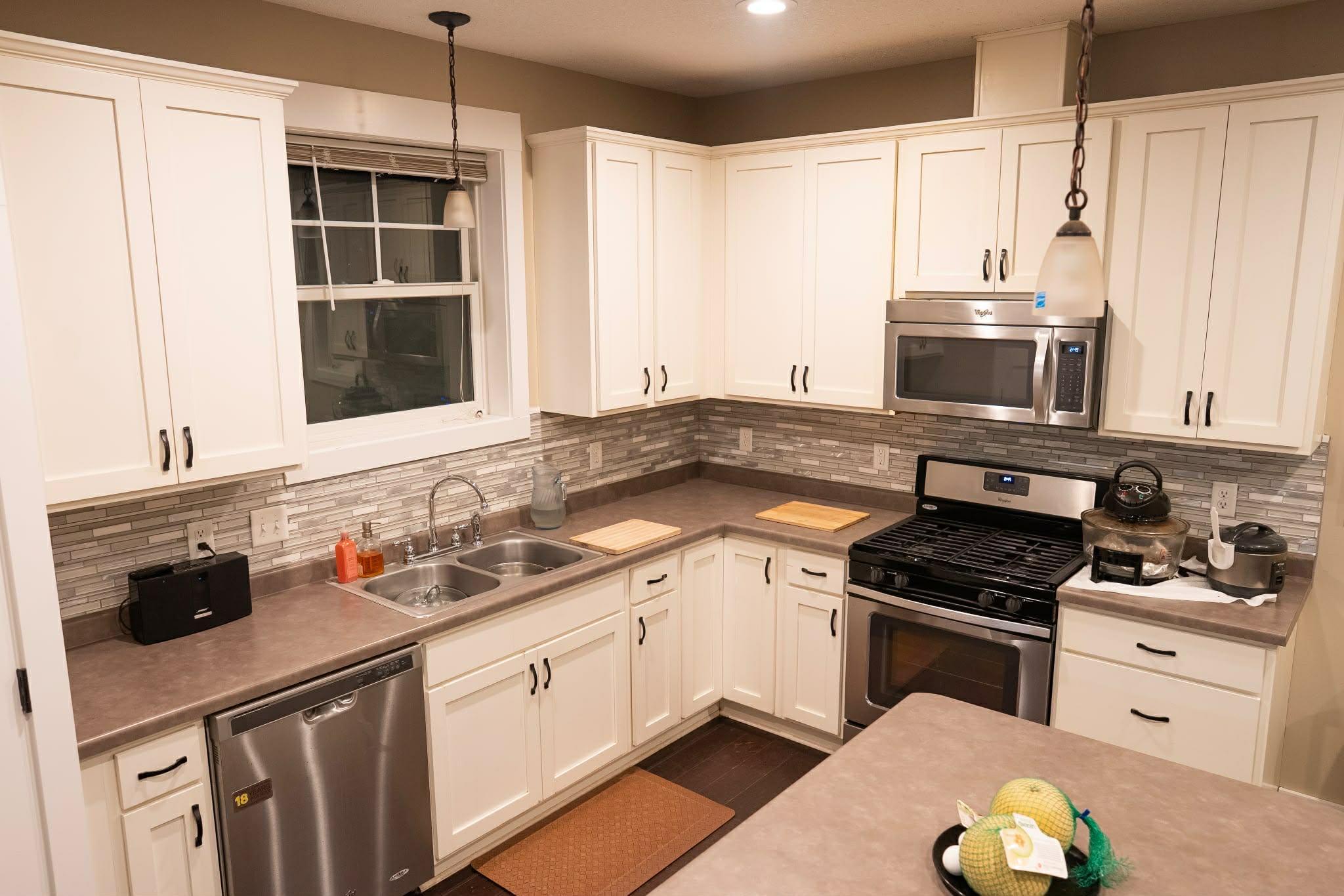 View of Residential at 2611 James Avenue, Minneapolis MN 55411, Minneapolis (6 of 31) - Mike Wilen | Minnesota Team Real Estate