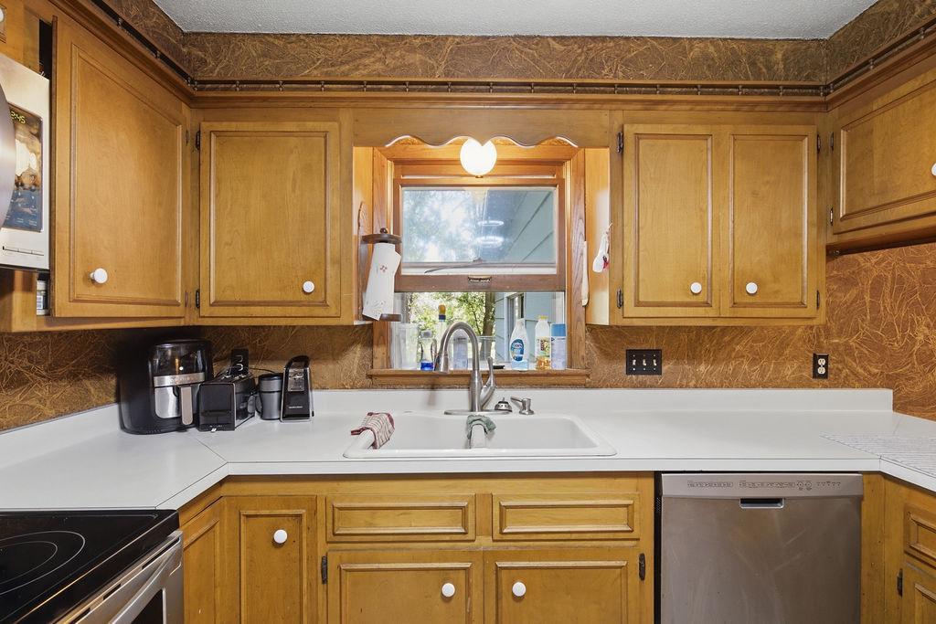 View of Residential at 2814 Crosstown Boulevard, Andover MN 55304, Andover (9 of 69) - Mike Wilen | Minnesota Team Real Estate
