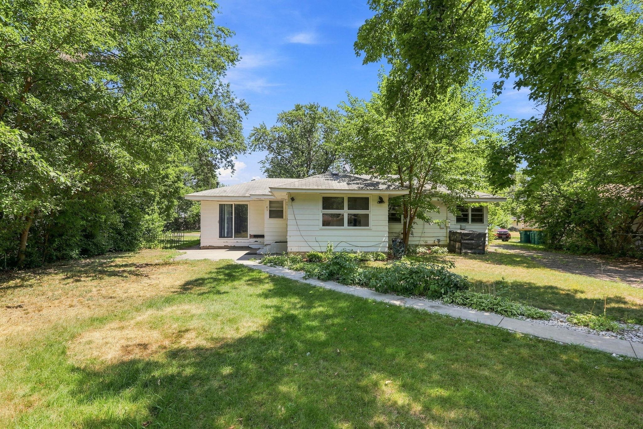 View of Residential at 5355 Northport Drive, Brooklyn Center MN 55429, Brooklyn Center (30 of 38) - Mike Wilen | Minnesota Team Real Estate