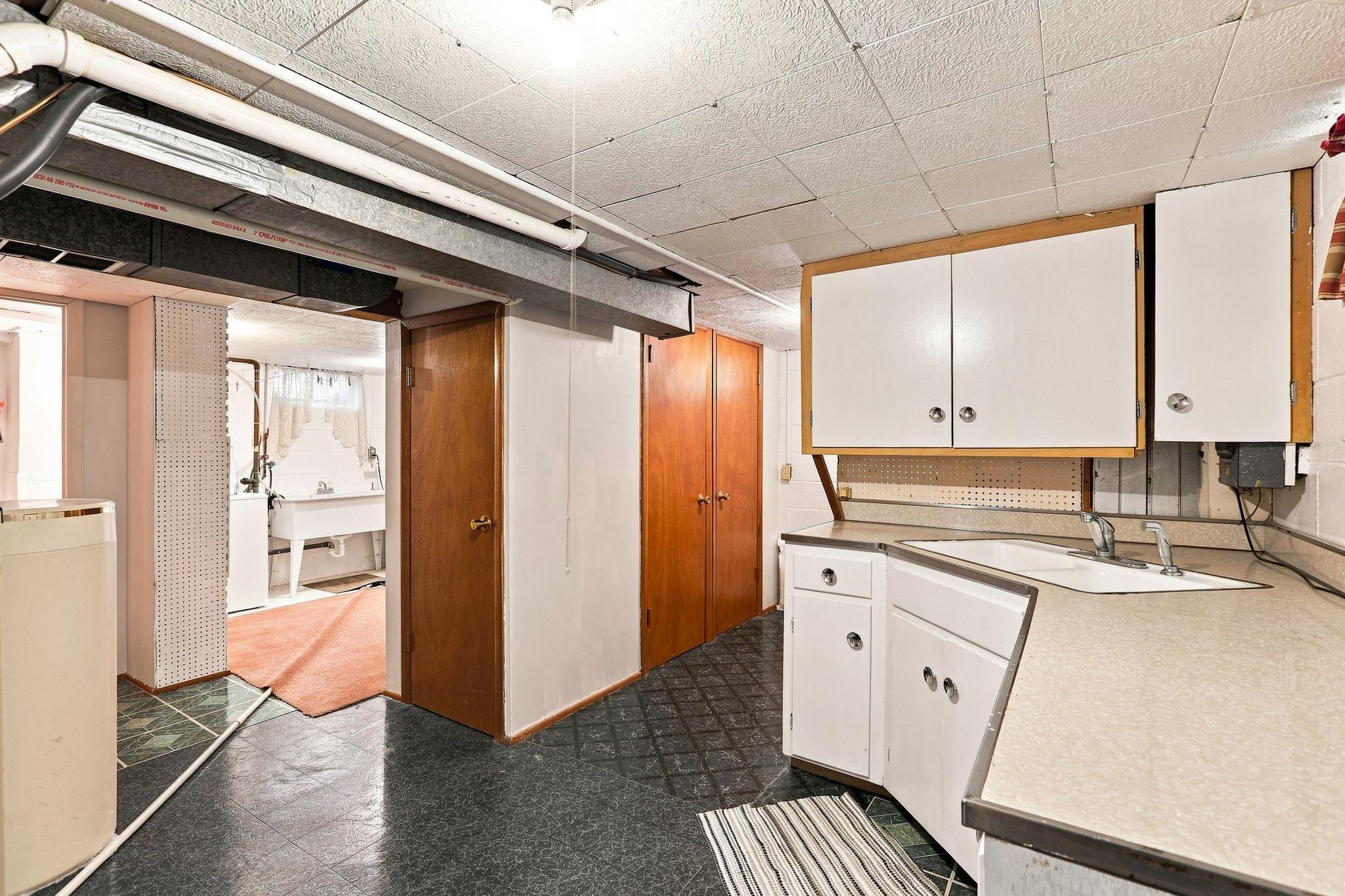 View of Residential at 5355 Northport Drive, Brooklyn Center MN 55429, Brooklyn Center (28 of 38) - Mike Wilen | Minnesota Team Real Estate