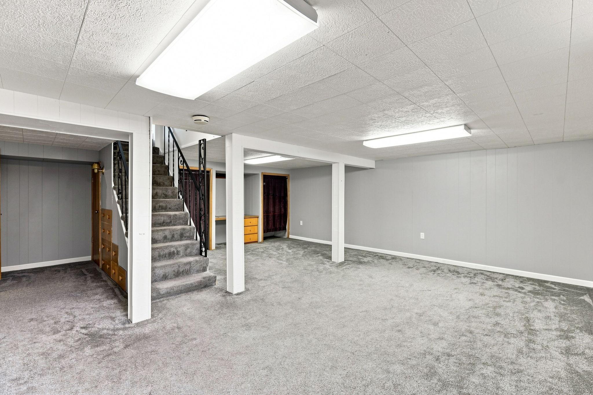 View of Residential at 5355 Northport Drive, Brooklyn Center MN 55429, Brooklyn Center (27 of 38) - Mike Wilen | Minnesota Team Real Estate