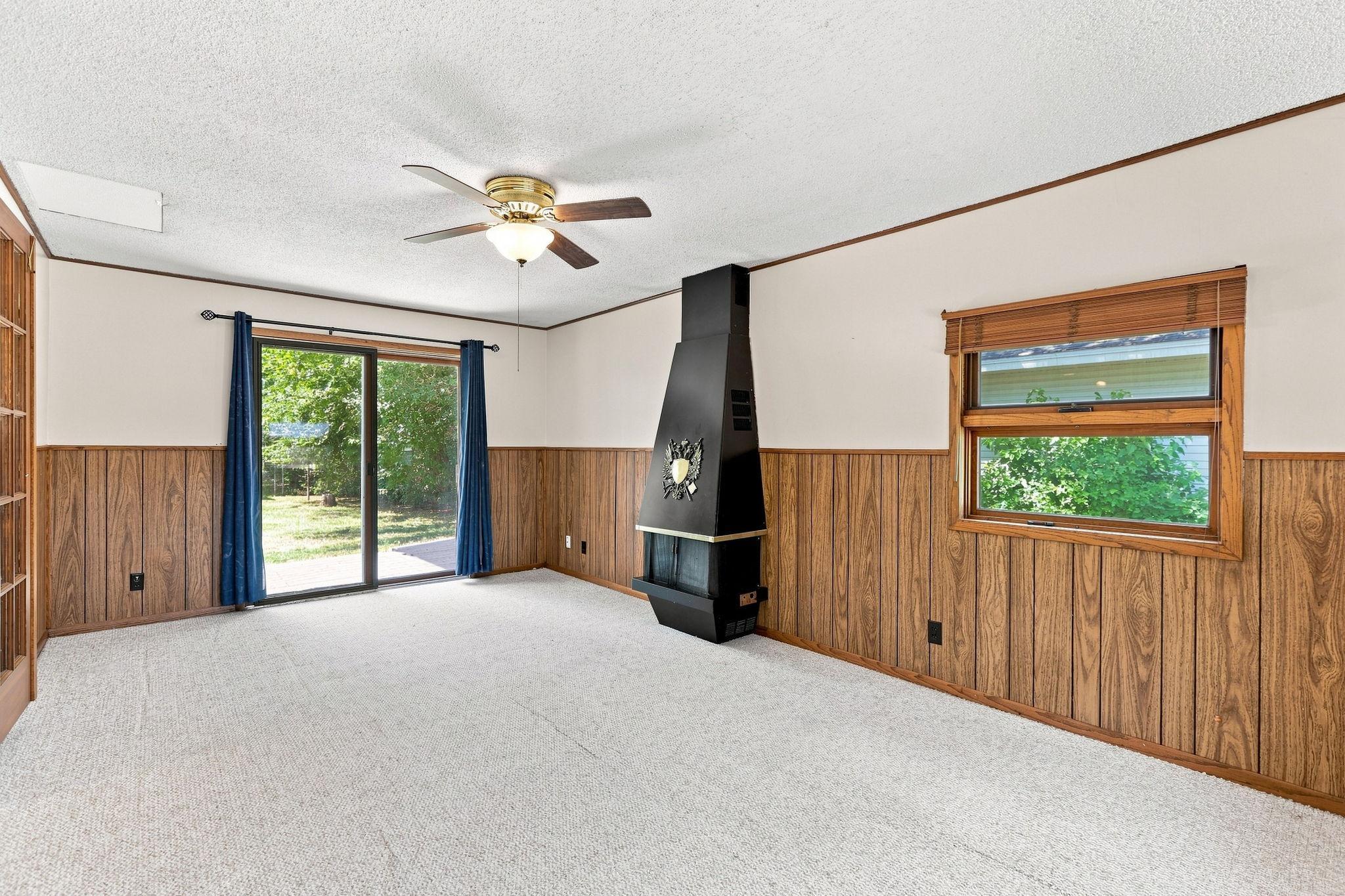 View of Residential at 5355 Northport Drive, Brooklyn Center MN 55429, Brooklyn Center (12 of 38) - Mike Wilen | Minnesota Team Real Estate