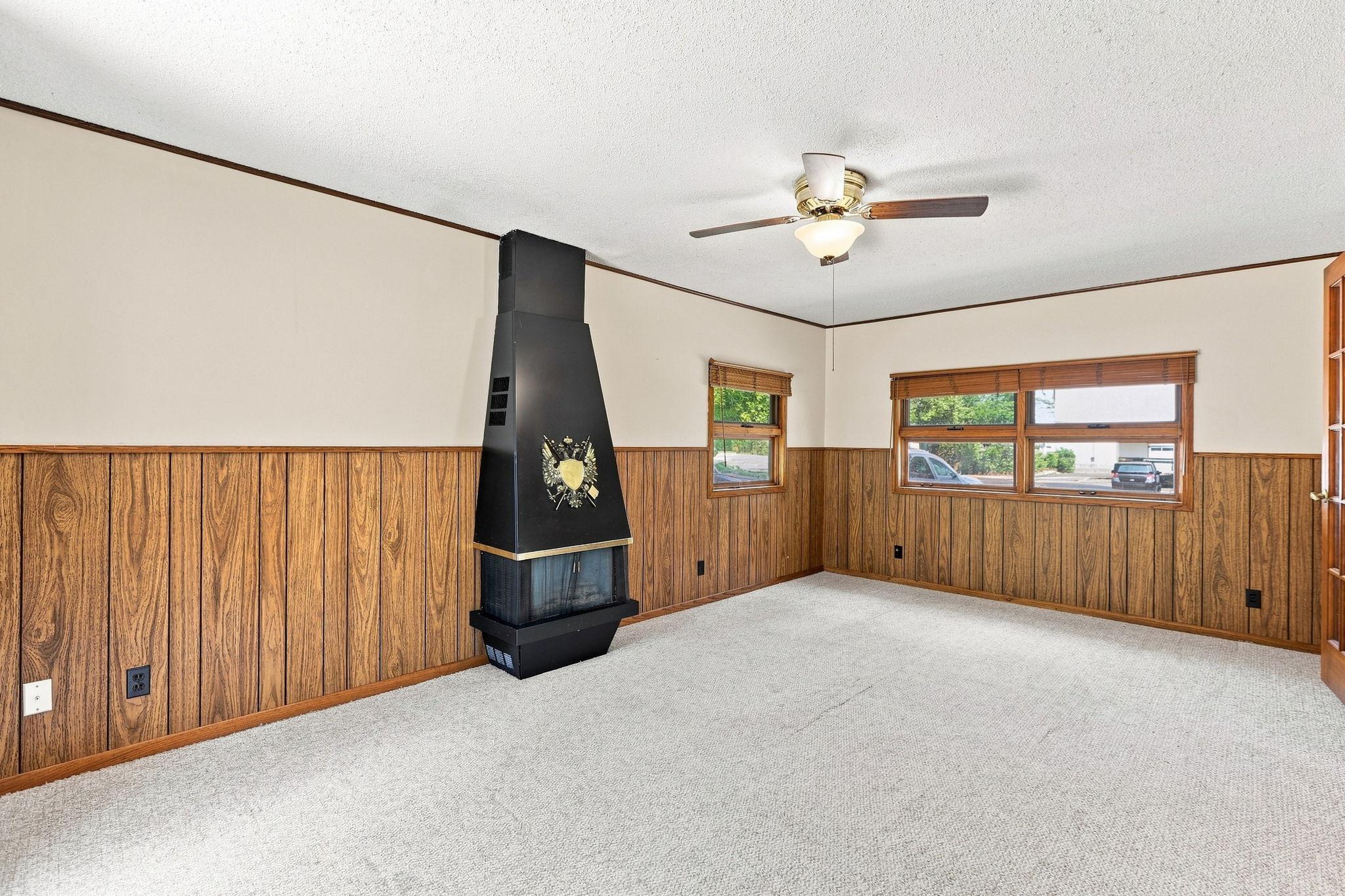 View of Residential at 5355 Northport Drive, Brooklyn Center MN 55429, Brooklyn Center (11 of 38) - Mike Wilen | Minnesota Team Real Estate