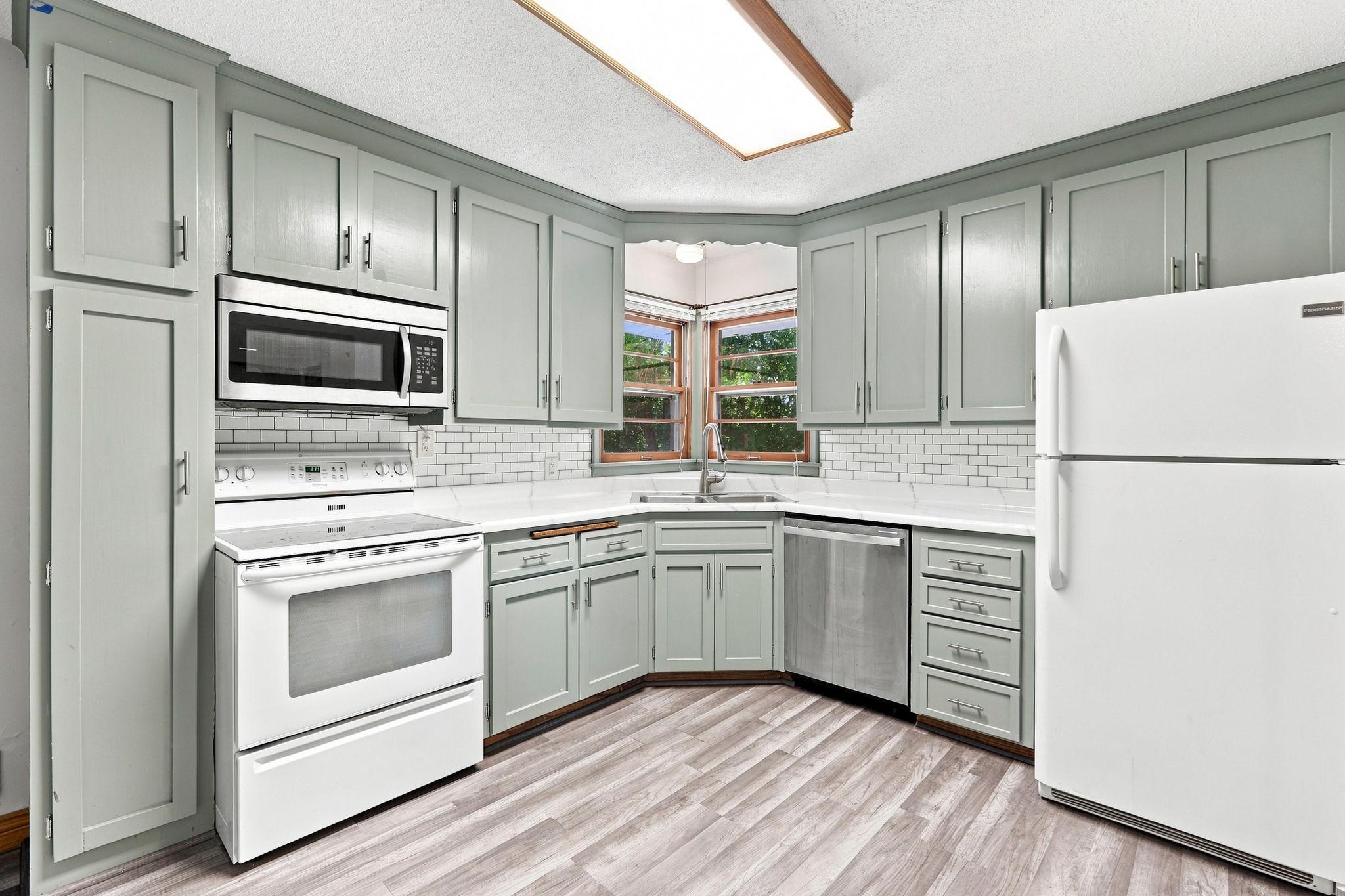 View of Residential at 5355 Northport Drive, Brooklyn Center MN 55429, Brooklyn Center (3 of 38) - Mike Wilen | Minnesota Team Real Estate