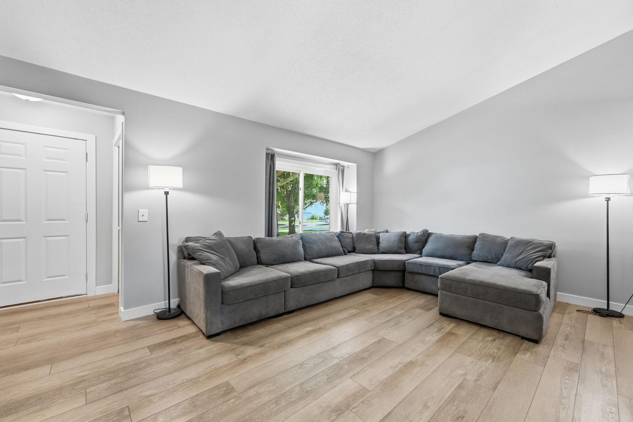 View of Residential at 10920 Xeon Street, Coon Rapids MN 55433, Coon Rapids (9 of 27) - Mike Wilen | Minnesota Team Real Estate