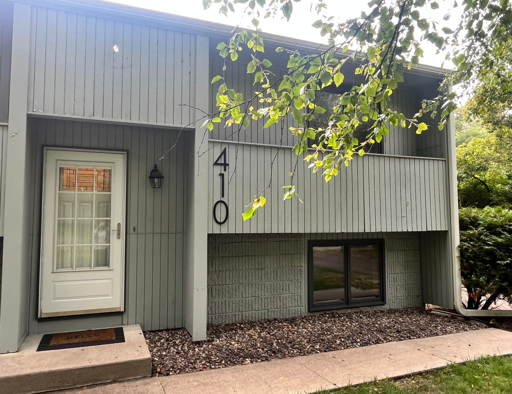 View of Residential Income at 408-410 Cardigan Road, Shoreview MN 55126, Shoreview (22 of 45) - Mike Wilen | Minnesota Team Real Estate