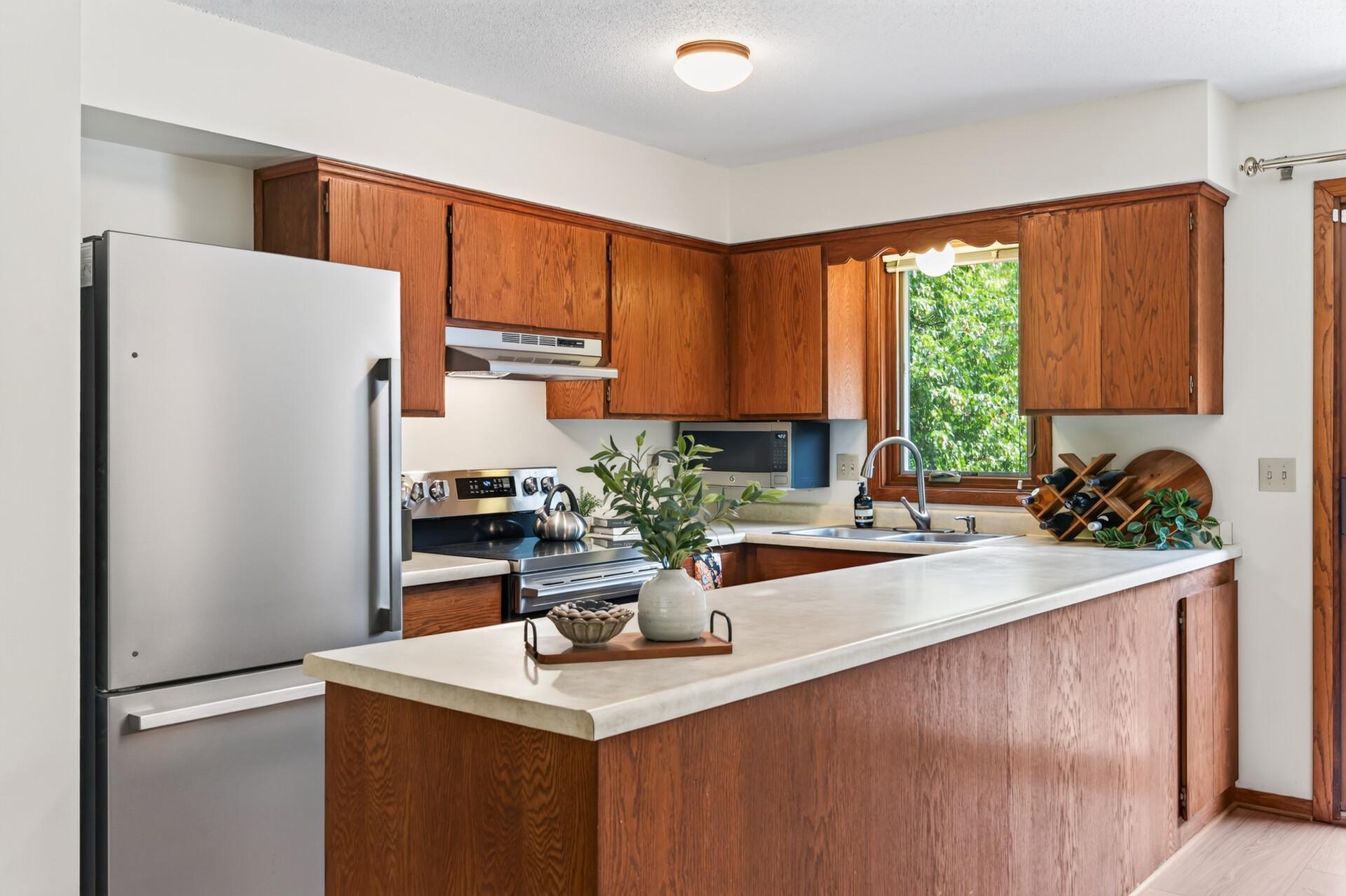 View of Residential Income at 408-410 Cardigan Road, Shoreview MN 55126, Shoreview (4 of 45) - Mike Wilen | Minnesota Team Real Estate
