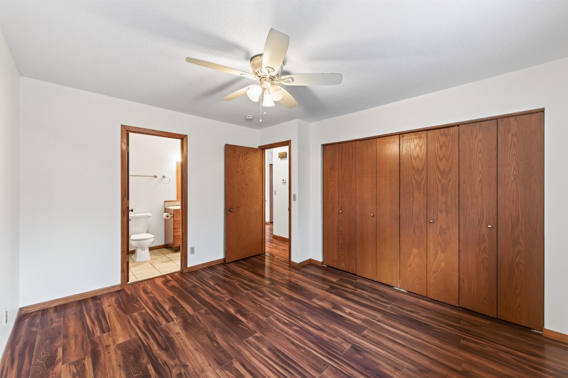 View of Residential Income at 408-410 Cardigan Road, Shoreview MN 55126, Shoreview (27 of 45) - Mike Wilen | Minnesota Team Real Estate