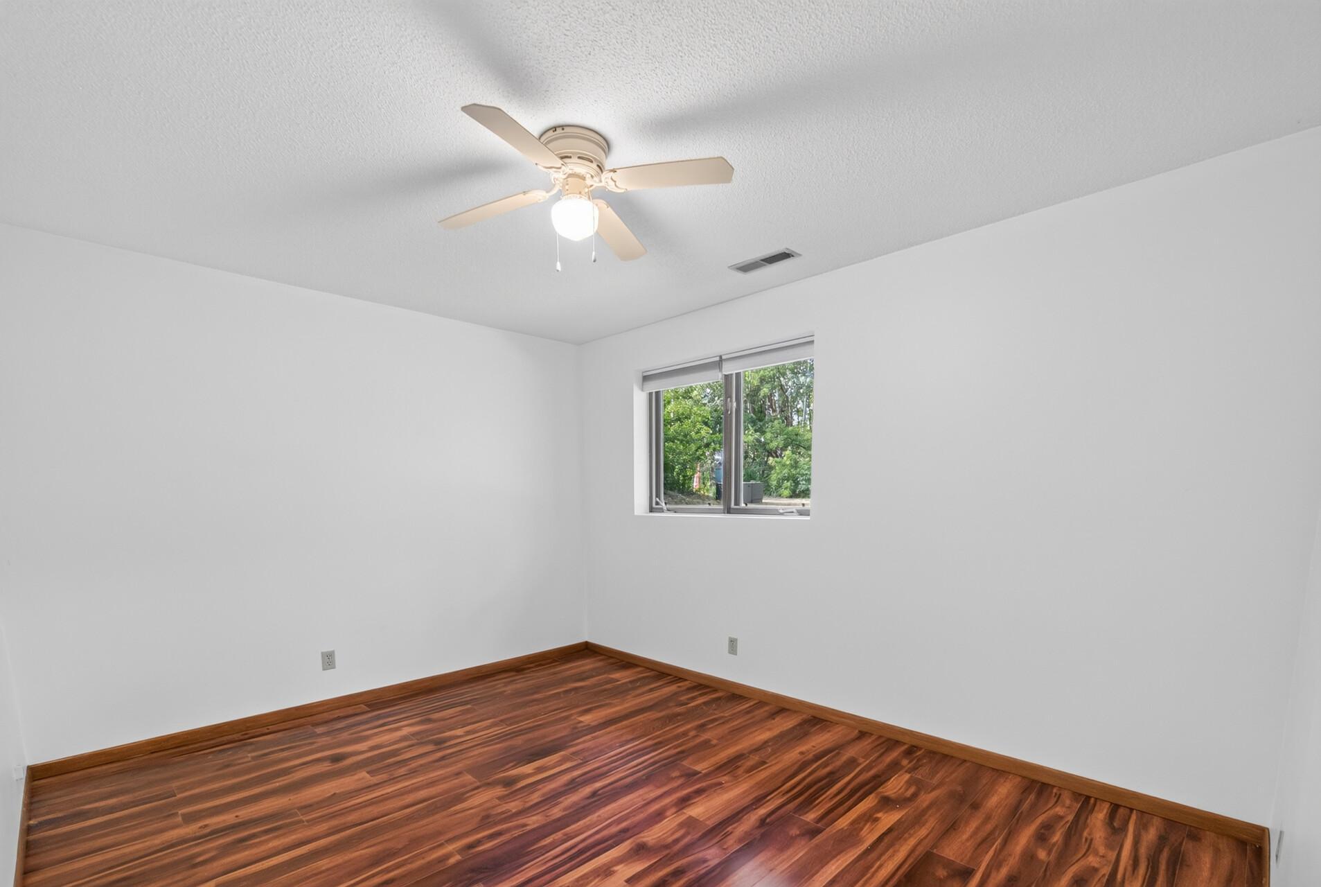 View of Residential Income at 408-410 Cardigan Road, Shoreview MN 55126, Shoreview (29 of 45) - Mike Wilen | Minnesota Team Real Estate