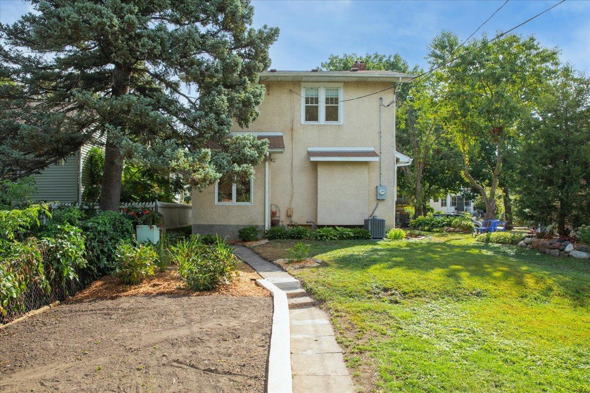 View of Residential at 3620 15th Avenue, Minneapolis MN 55407, Minneapolis (42 of 54) - Mike Wilen | Minnesota Team Real Estate