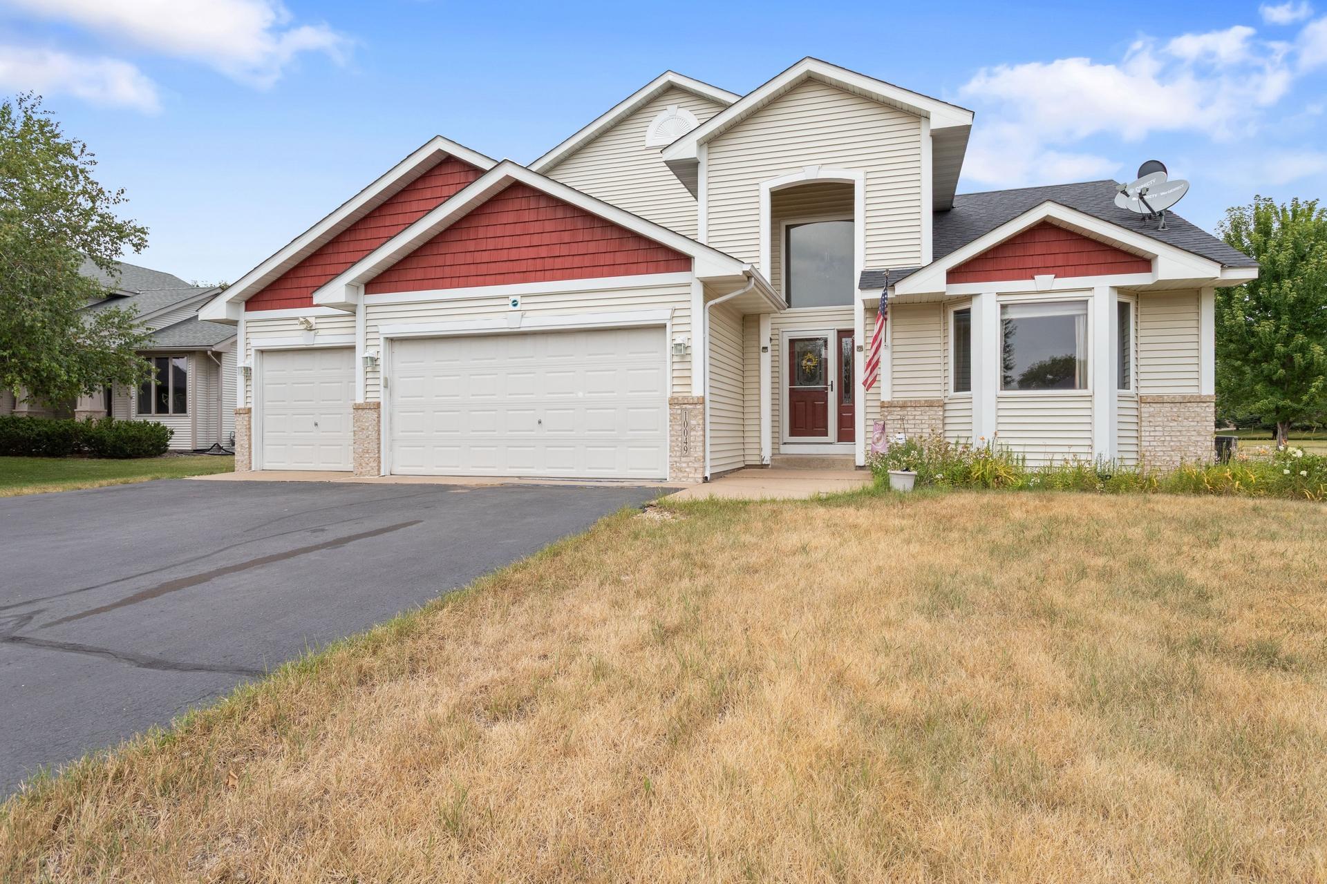 View of Residential at 10049 Butternut Court, Brooklyn Park MN 55443, Brooklyn Park (24 of 30) - Mike Wilen | Minnesota Team Real Estate