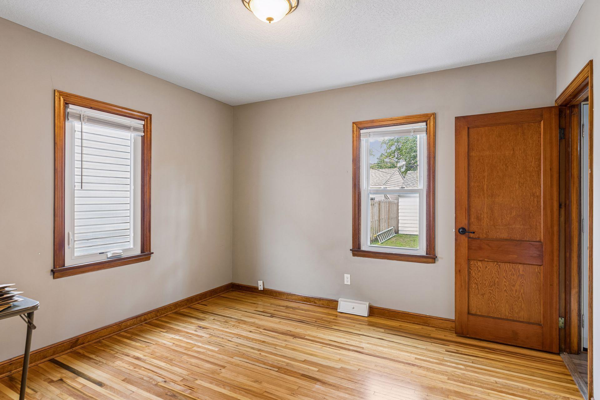 View of Residential at 870 22nd Avenue, Minneapolis MN 55414, Minneapolis (22 of 46) - Mike Wilen | Minnesota Team Real Estate