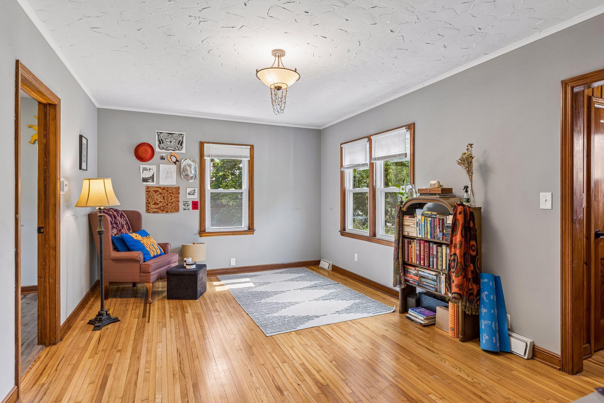 View of Residential at 870 22nd Avenue, Minneapolis MN 55414, Minneapolis (6 of 46) - Mike Wilen | Minnesota Team Real Estate