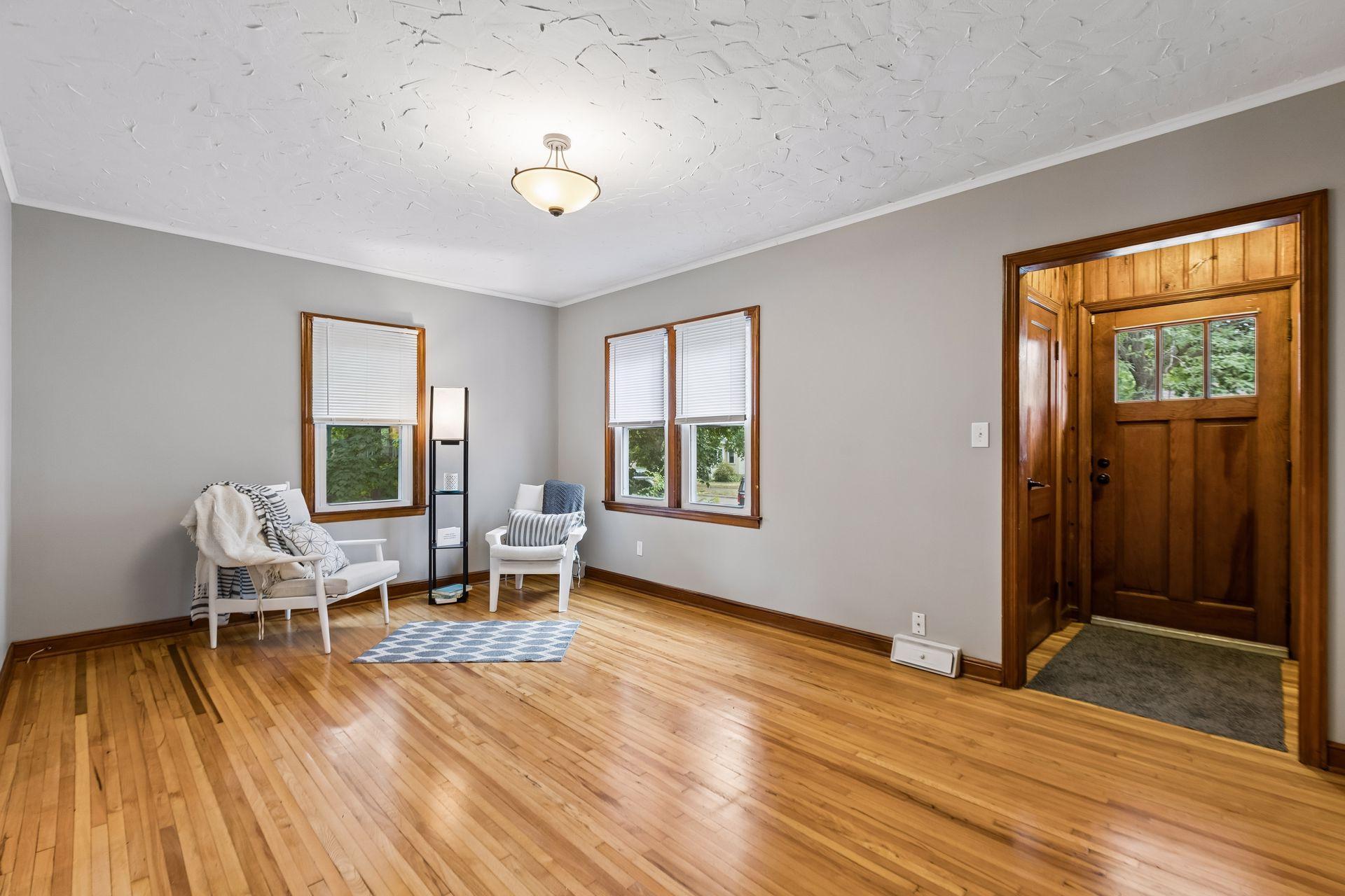 View of Residential at 870 22nd Avenue, Minneapolis MN 55414, Minneapolis (5 of 46) - Mike Wilen | Minnesota Team Real Estate