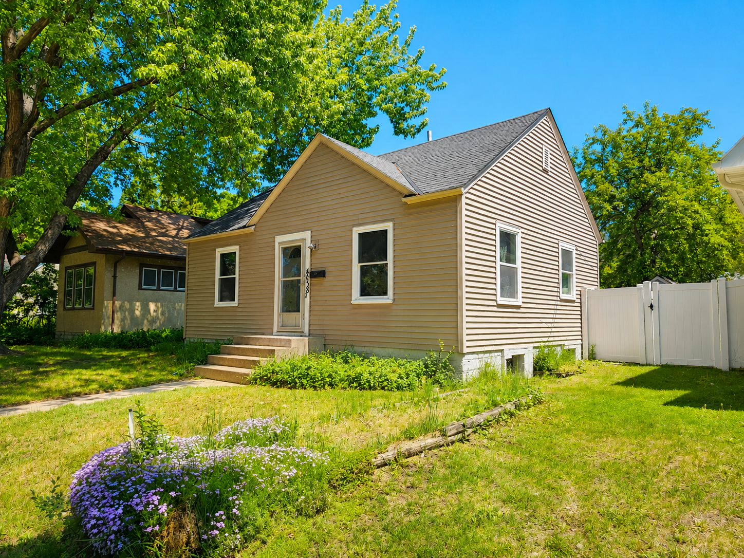 View of Single Family at 4638 Aldrich Avenue, Minneapolis - Mike Wilen | Minnesota Team Real Estate