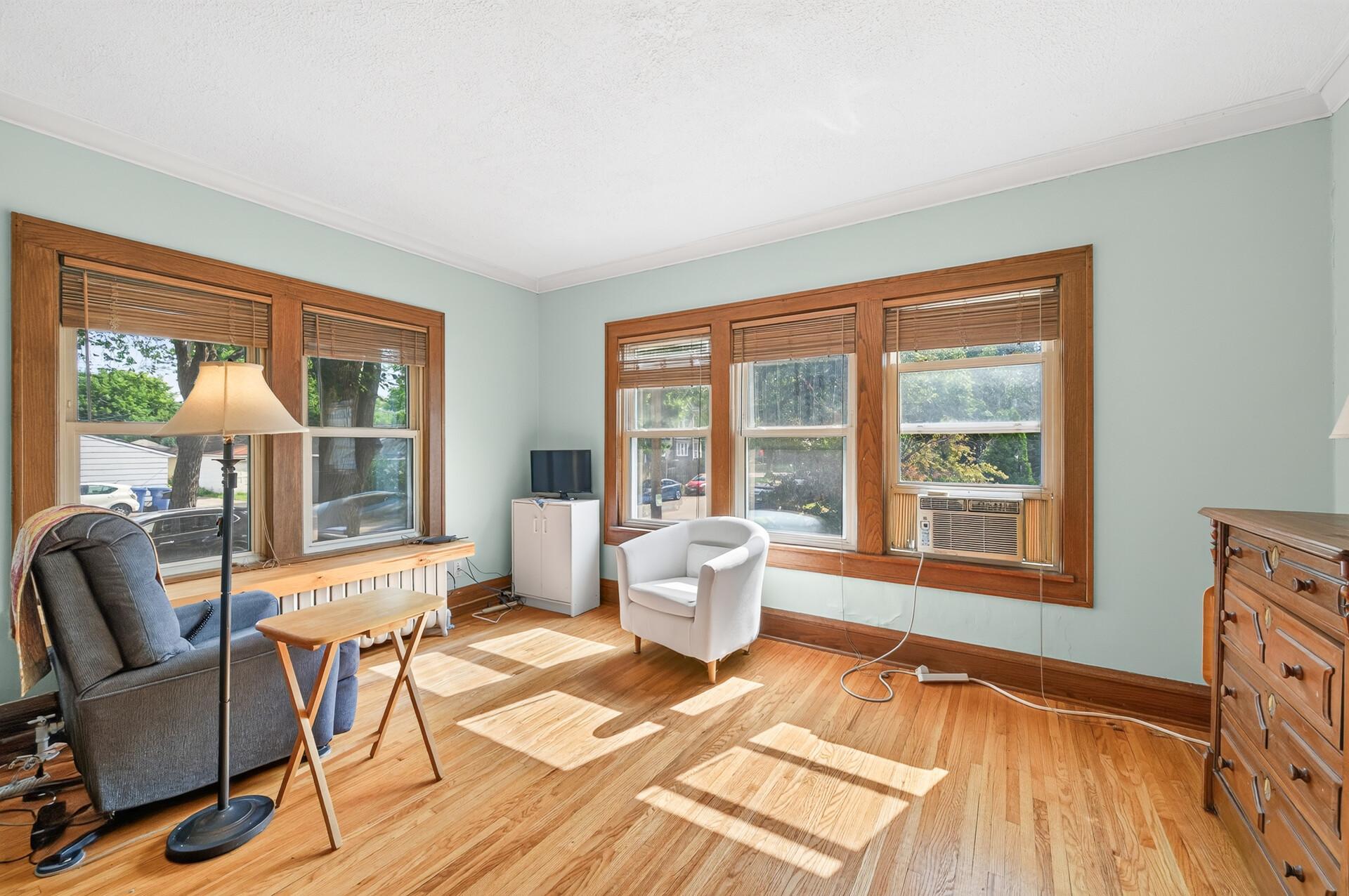 View of Residential at 3701 Grand Avenue #3, Minneapolis MN 55409, Minneapolis (4 of 19) - Mike Wilen | Minnesota Team Real Estate