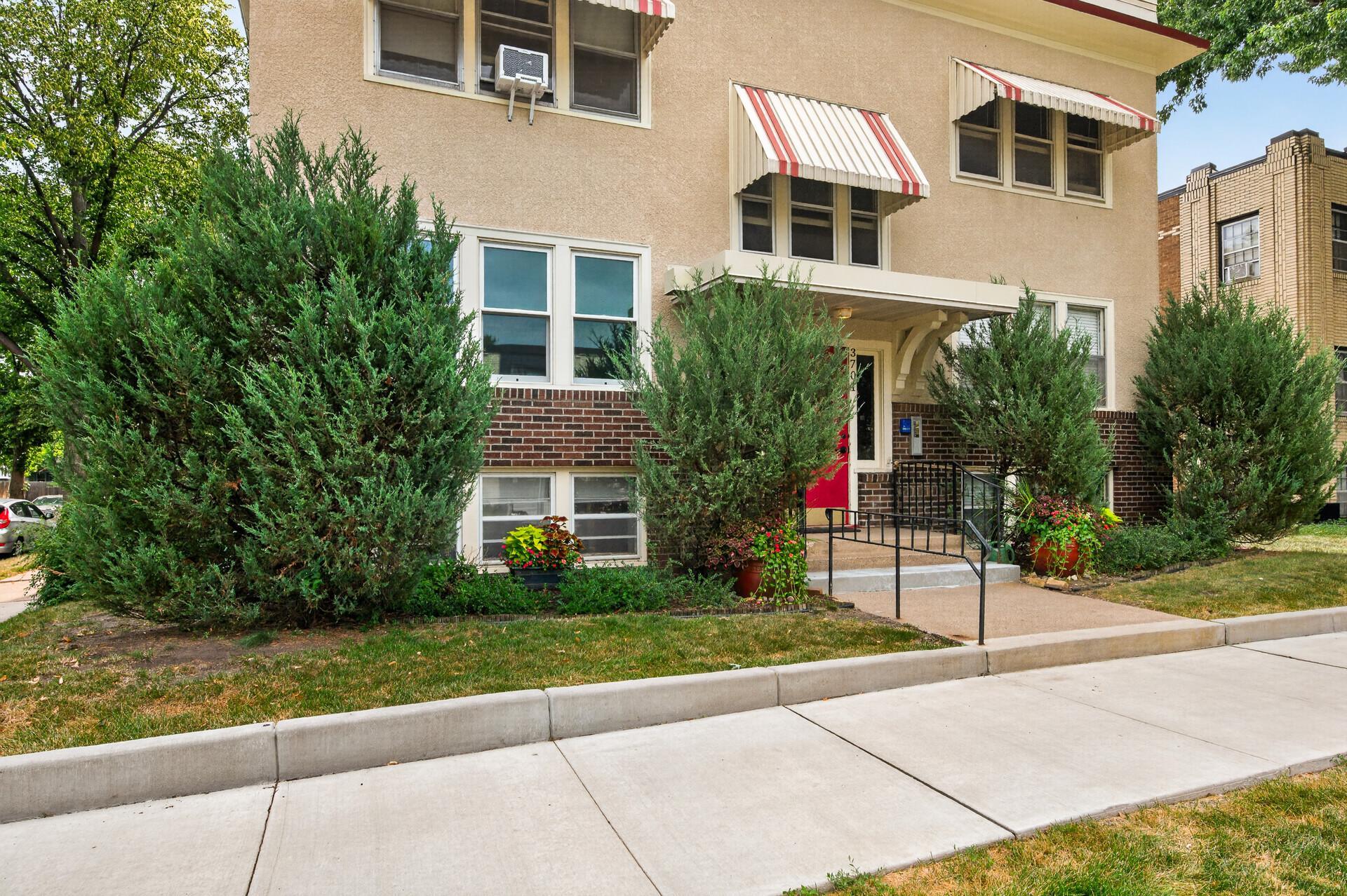 View of Residential at 3701 Grand Avenue #3, Minneapolis MN 55409, Minneapolis (2 of 19) - Mike Wilen | Minnesota Team Real Estate