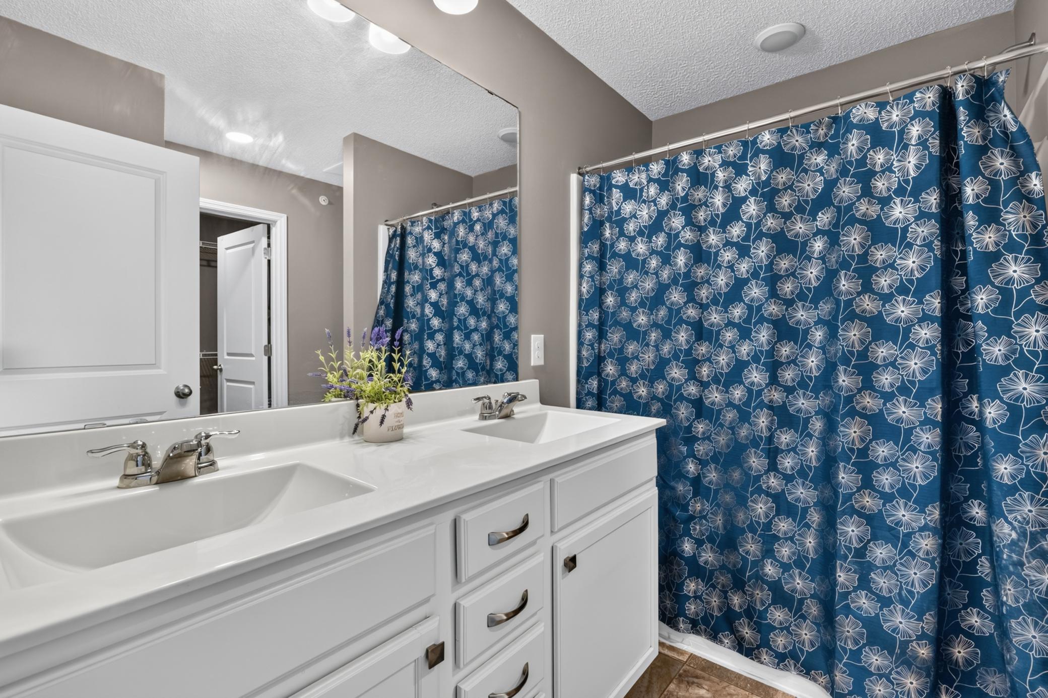 View of Residential at 1671 Windigo Lane, Shakopee MN 55379, Shakopee (25 of 33) - Mike Wilen | Minnesota Team Real Estate