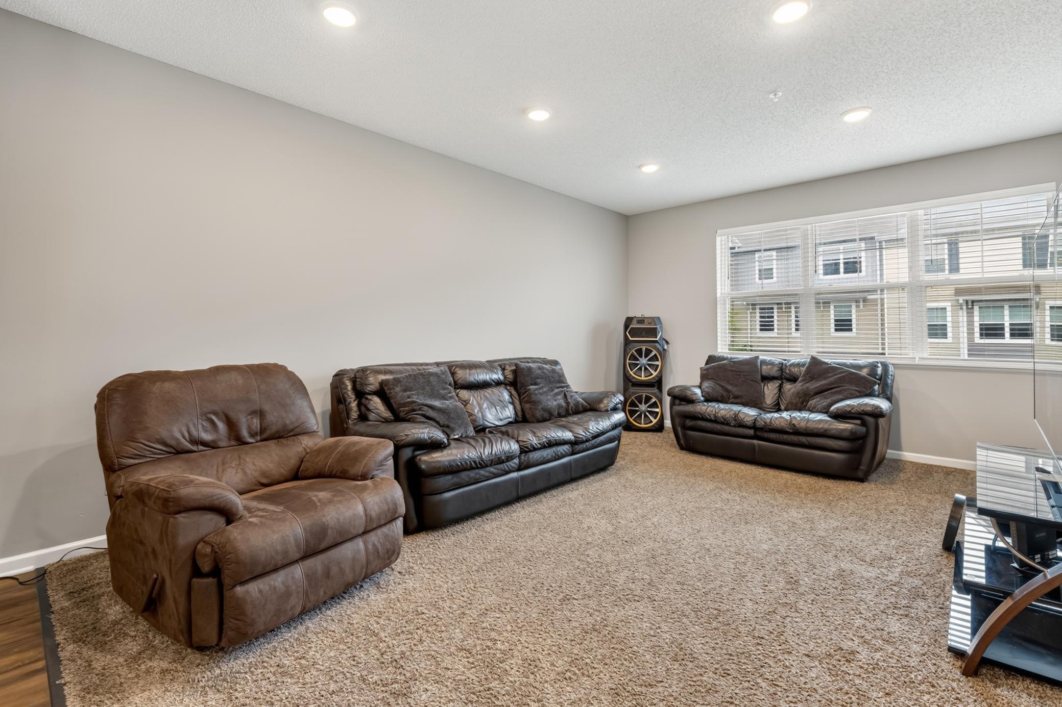 View of Residential at 1671 Windigo Lane, Shakopee MN 55379, Shakopee (7 of 33) - Mike Wilen | Minnesota Team Real Estate