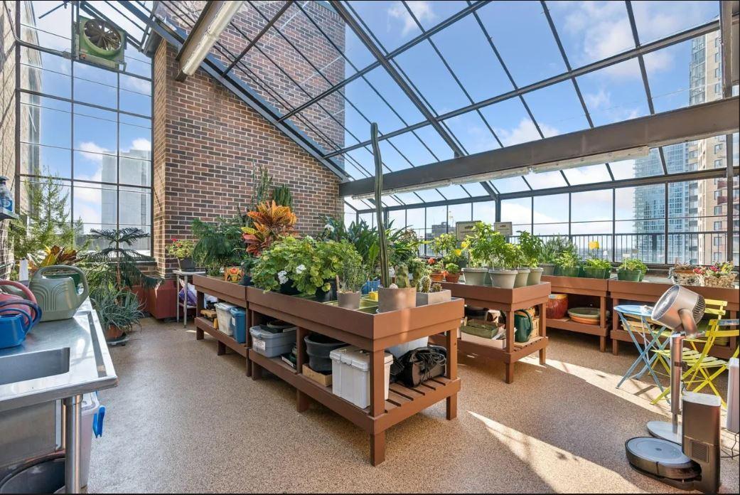 View of Residential at 1235 Yale Place #1701, Minneapolis MN 55403, Minneapolis (60 of 85) - Mike Wilen | Minnesota Team Real Estate