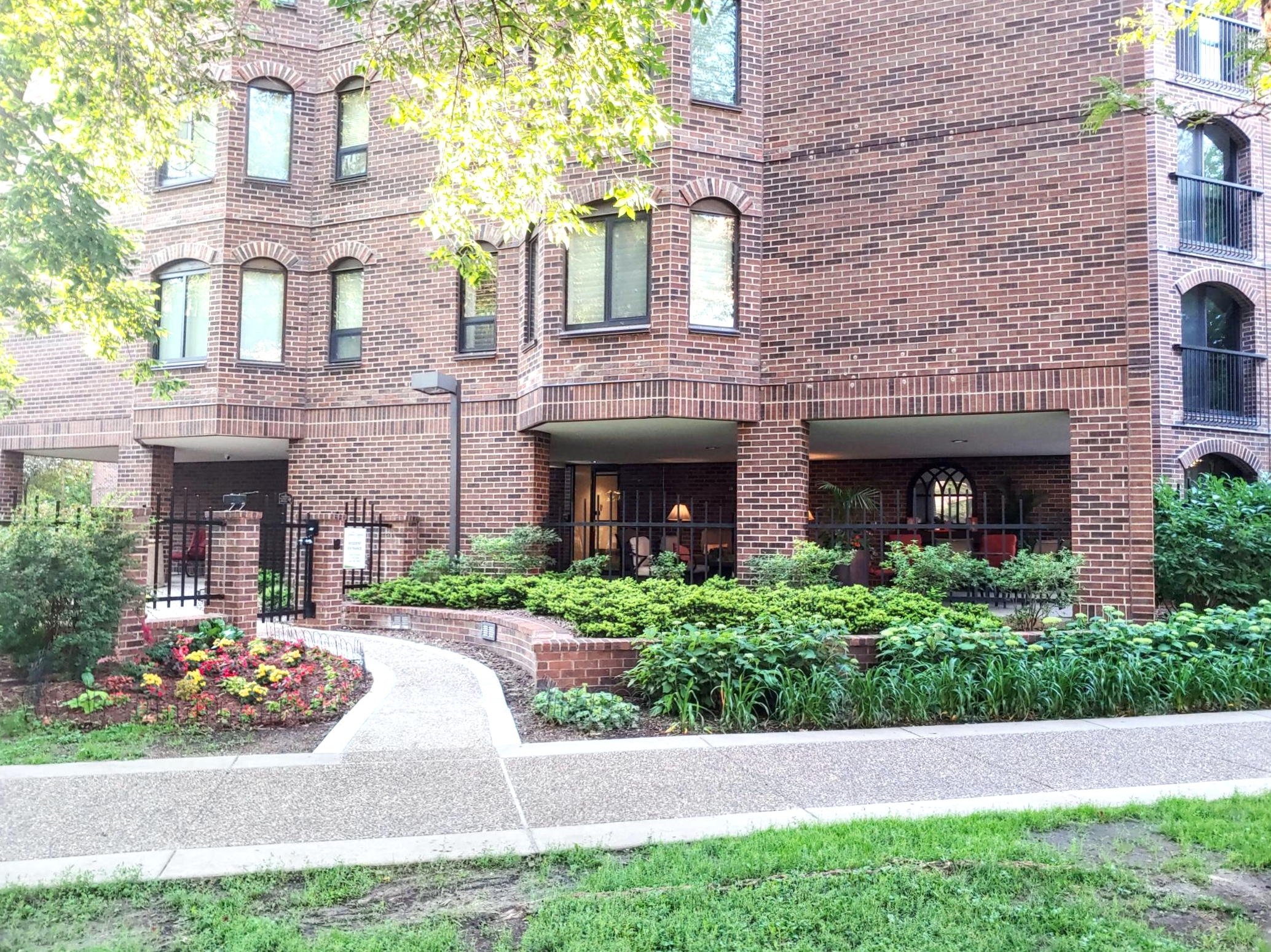 View of Residential at 1235 Yale Place #1701, Minneapolis MN 55403, Minneapolis (43 of 85) - Mike Wilen | Minnesota Team Real Estate