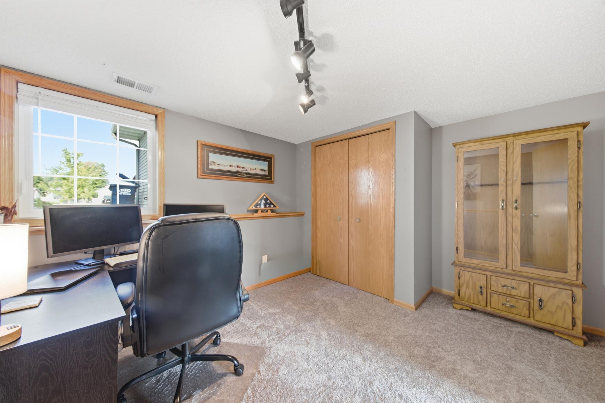 View of Residential at 809 Morningside Place, Belle Plaine MN 56011, Belle Plaine (25 of 39) - Mike Wilen | Minnesota Team Real Estate