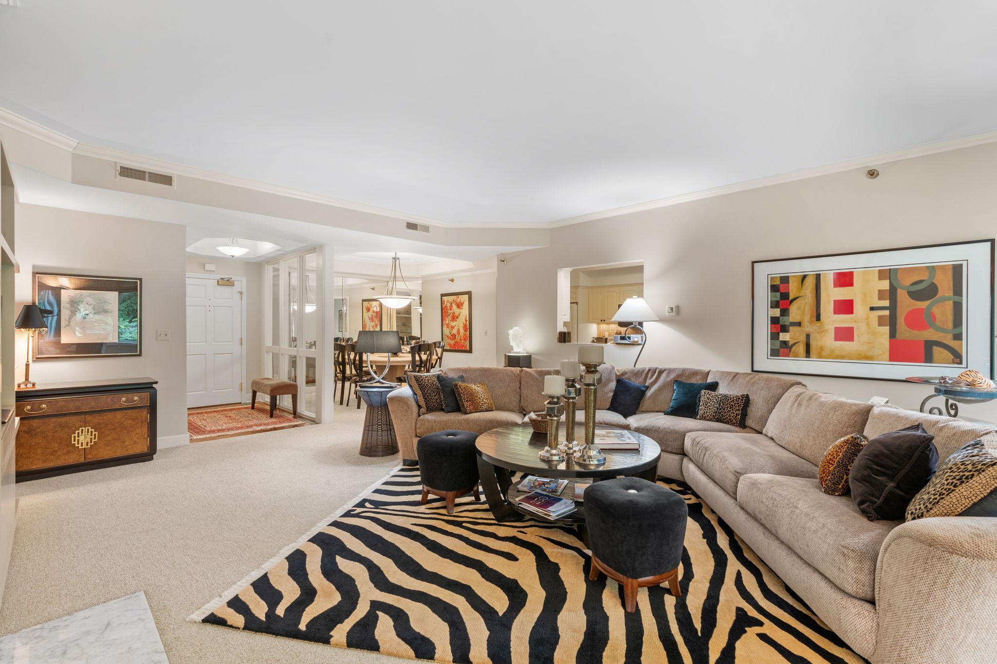 View of Residential at 12700 Sherwood Place #112, Minnetonka MN 55305, Minnetonka (8 of 48) - Mike Wilen | Minnesota Team Real Estate