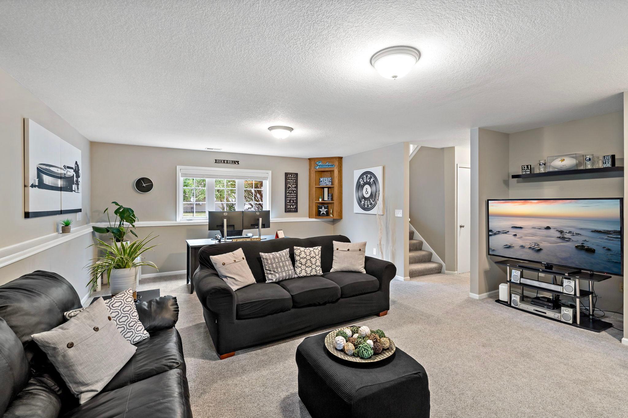 View of Residential at 842 Sterling Street, Maplewood MN 55119, Maplewood (32 of 60) - Mike Wilen | Minnesota Team Real Estate