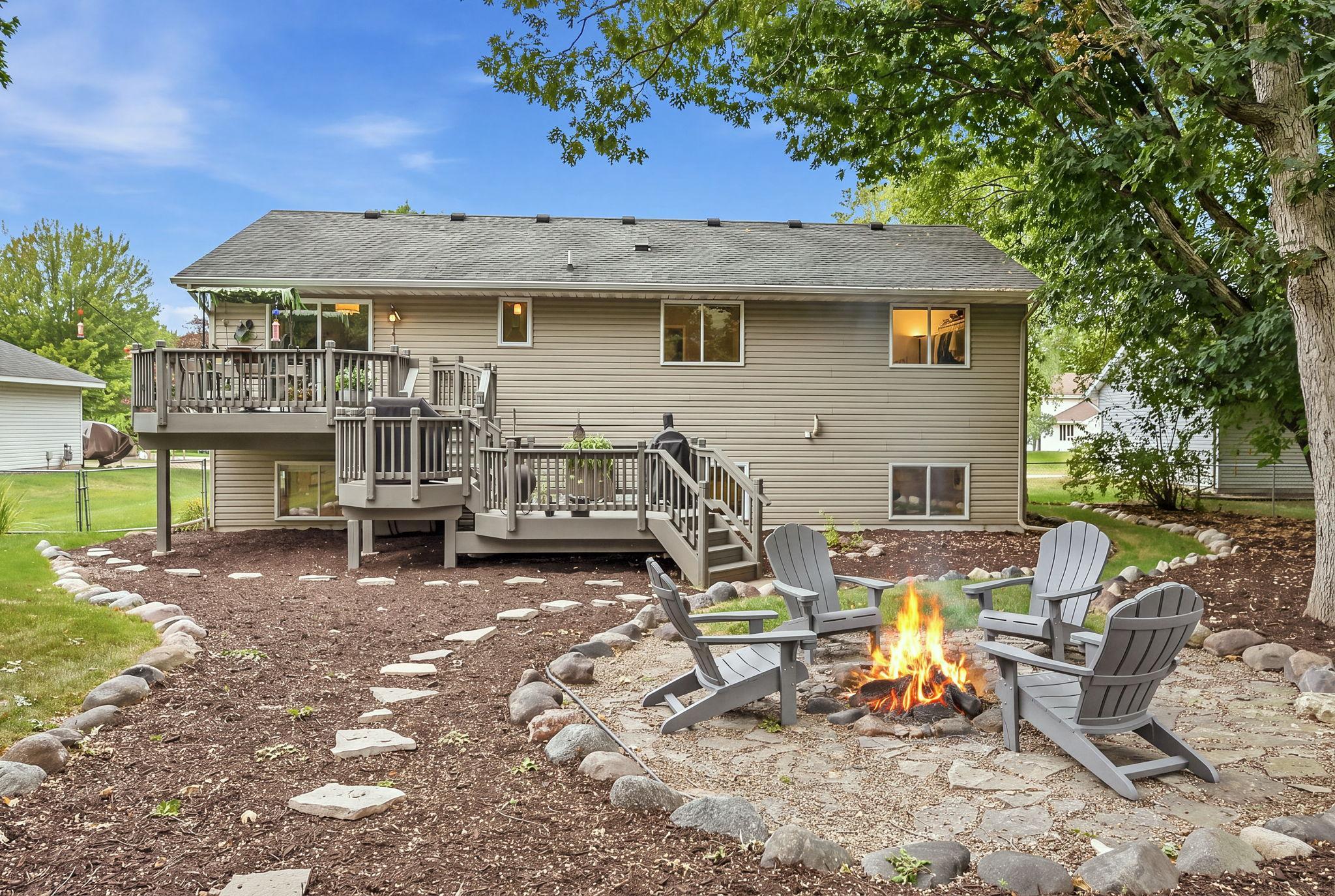 View of Residential at 842 Sterling Street, Maplewood MN 55119, Maplewood (46 of 60) - Mike Wilen | Minnesota Team Real Estate