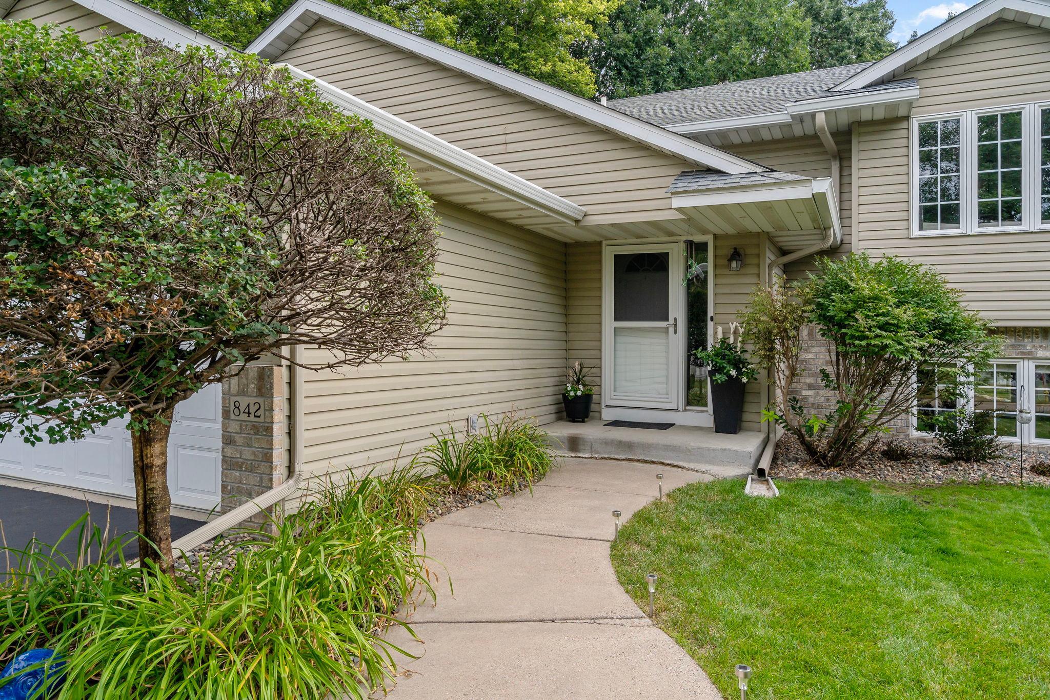 View of Residential at 842 Sterling Street, Maplewood MN 55119, Maplewood (60 of 60) - Mike Wilen | Minnesota Team Real Estate