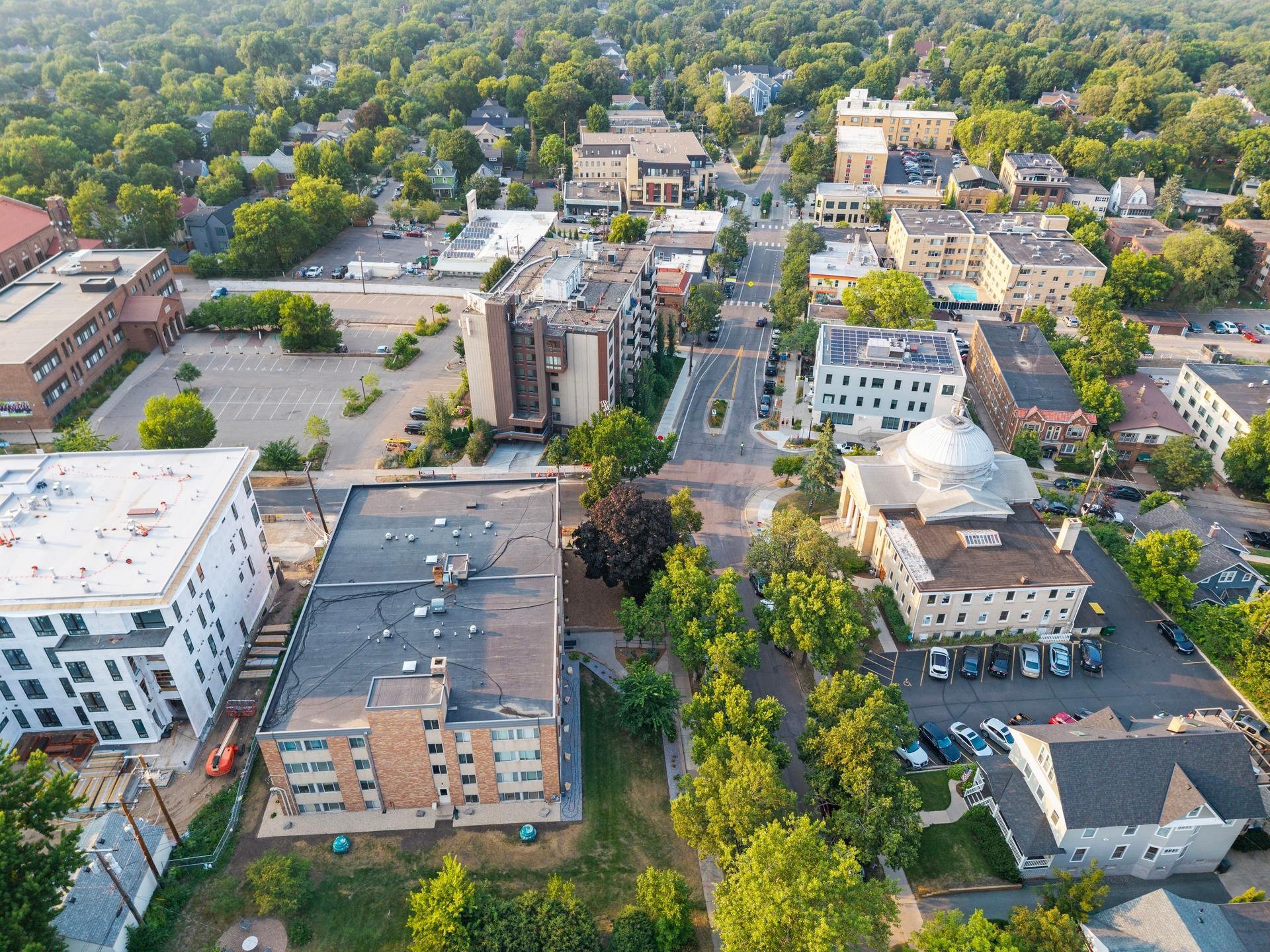 View of Residential at 4400 Upton Avenue #203, Minneapolis MN 55410, Minneapolis (14 of 15) - Mike Wilen | Minnesota Team Real Estate