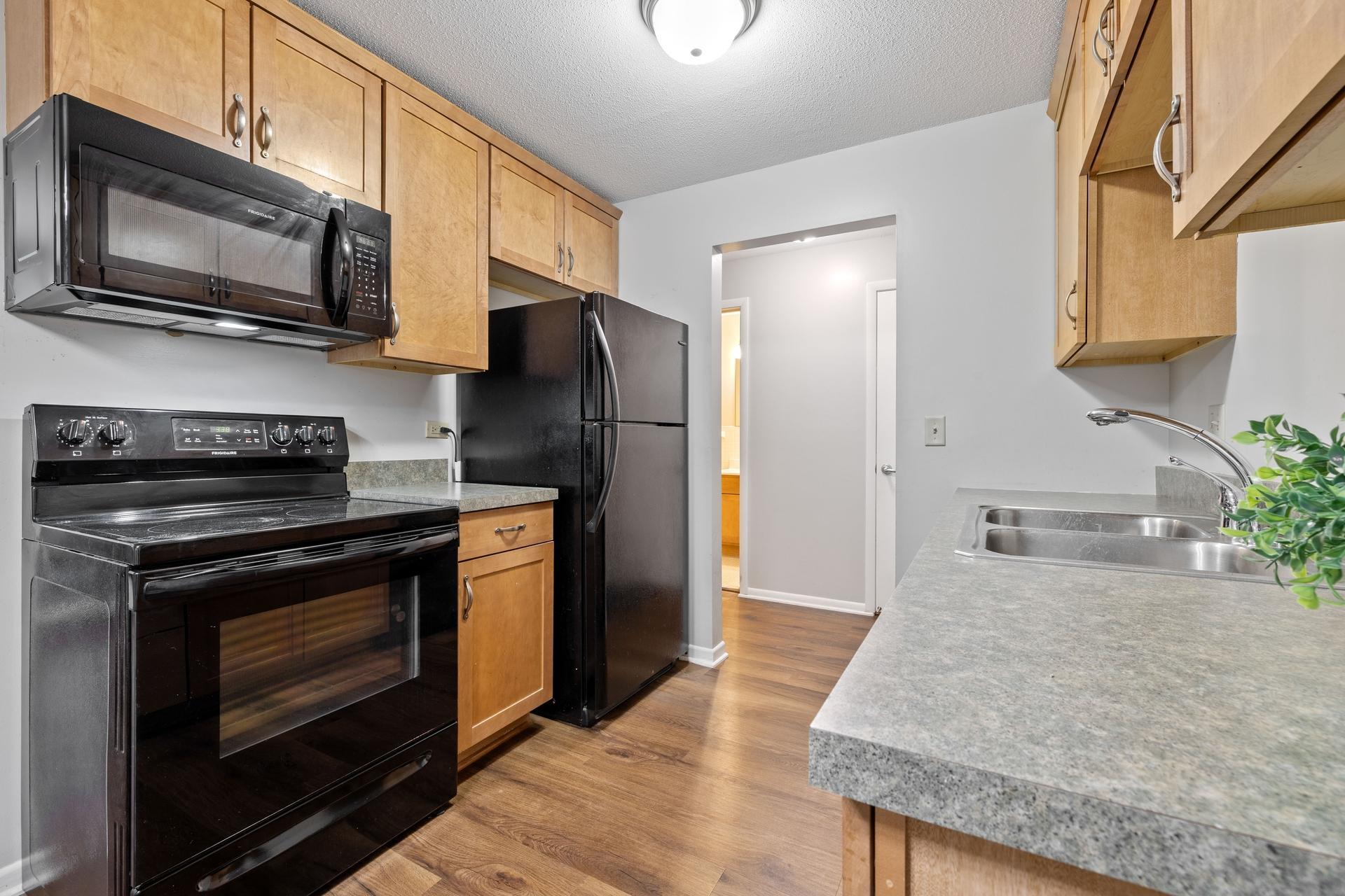 View of Residential at 4400 Upton Avenue #203, Minneapolis MN 55410, Minneapolis (10 of 15) - Mike Wilen | Minnesota Team Real Estate