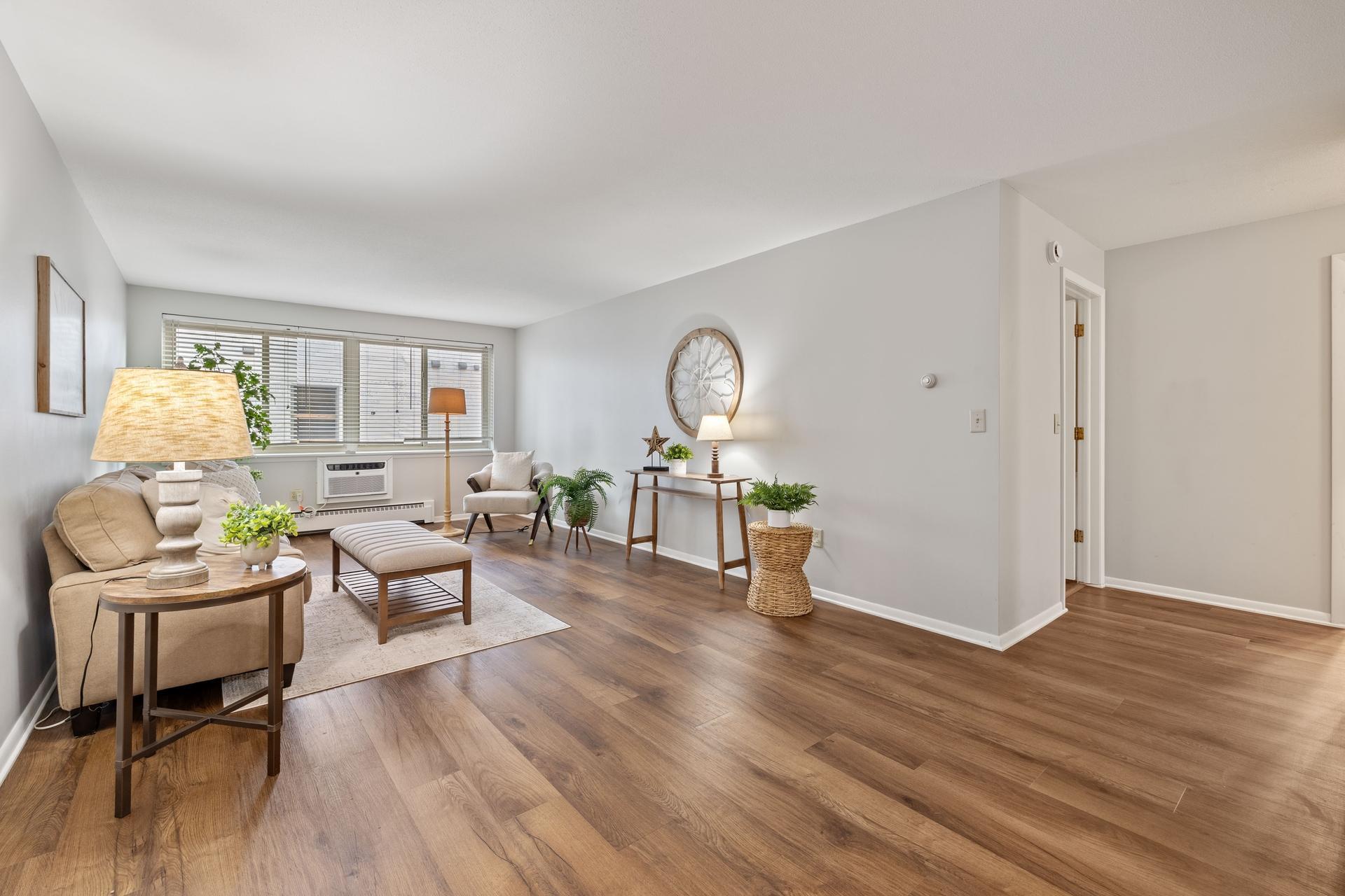 View of Residential at 4400 Upton Avenue #203, Minneapolis MN 55410, Minneapolis (5 of 15) - Mike Wilen | Minnesota Team Real Estate