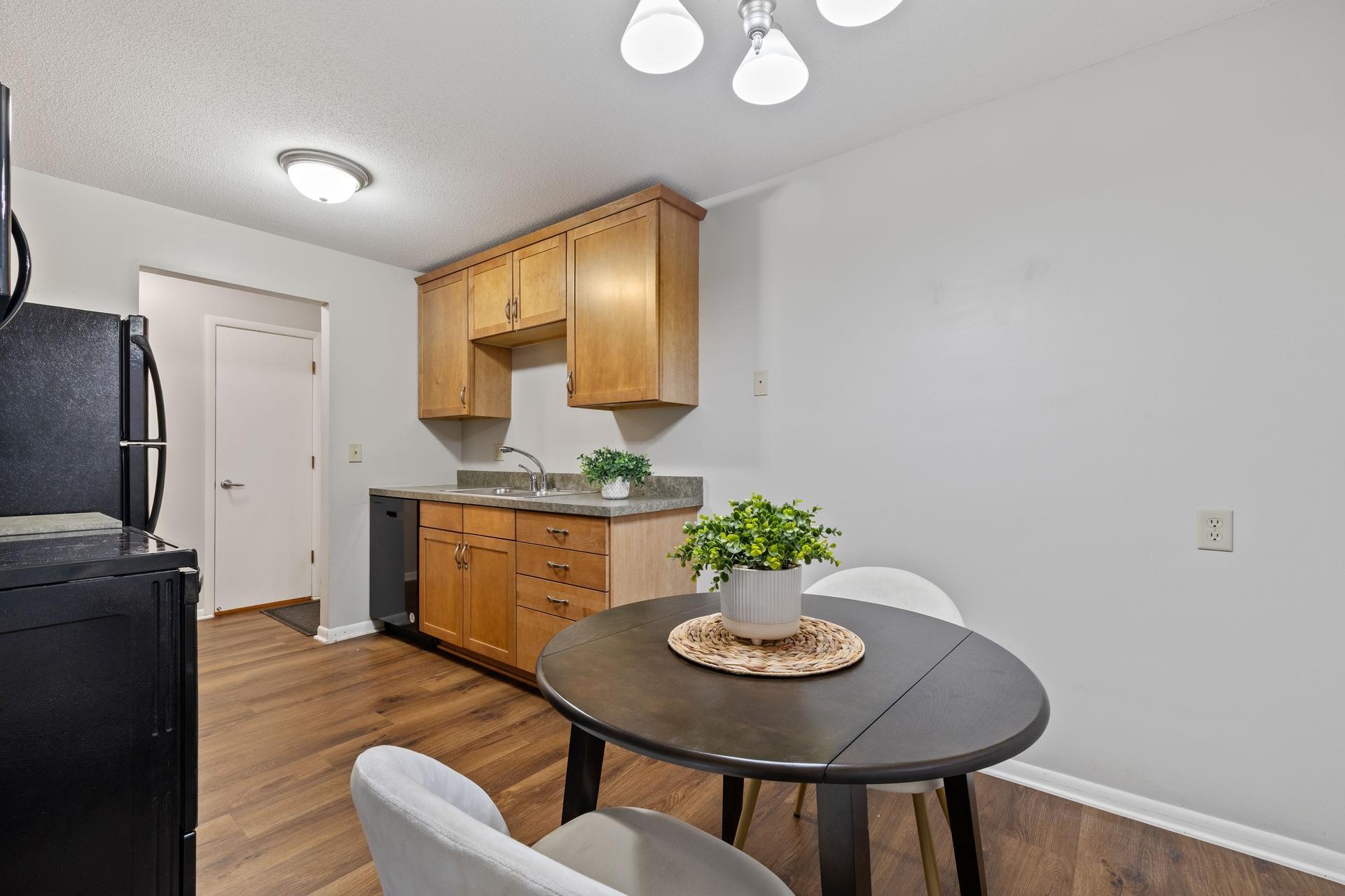View of Residential at 4400 Upton Avenue #203, Minneapolis MN 55410, Minneapolis (3 of 15) - Mike Wilen | Minnesota Team Real Estate