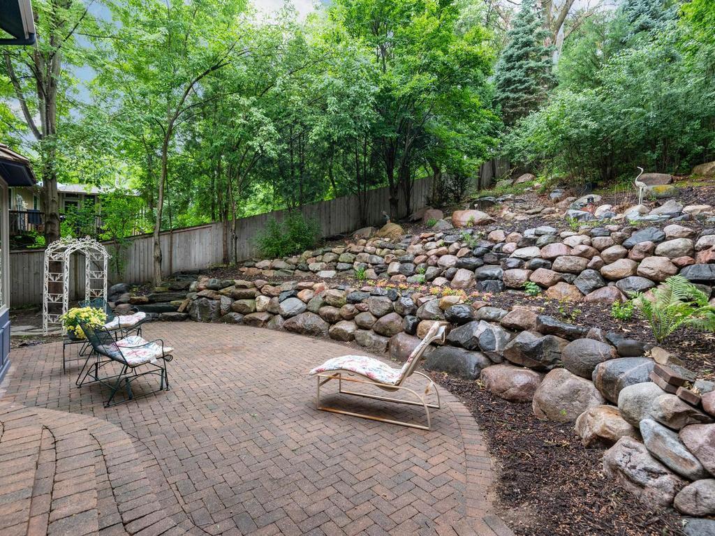View of Residential at 4816 Kingsdale Drive, Bloomington MN 55437, Bloomington (47 of 52) - Mike Wilen | Minnesota Team Real Estate