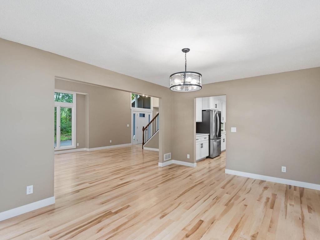 View of Residential at 4816 Kingsdale Drive, Bloomington MN 55437, Bloomington (11 of 52) - Mike Wilen | Minnesota Team Real Estate