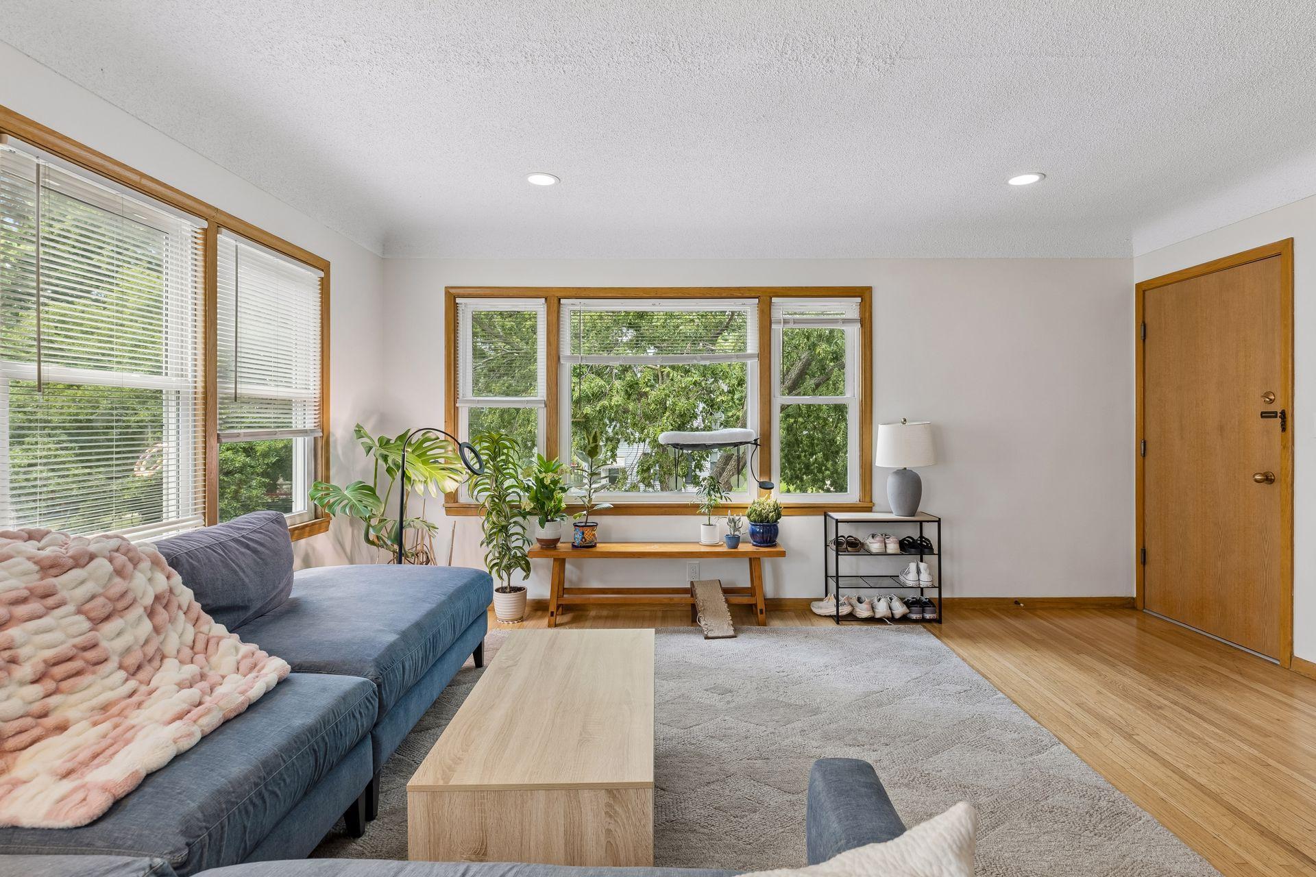 View of Residential Income at 1519 Adams Street, Minneapolis MN 55413, Minneapolis (5 of 31) - Mike Wilen | Minnesota Team Real Estate