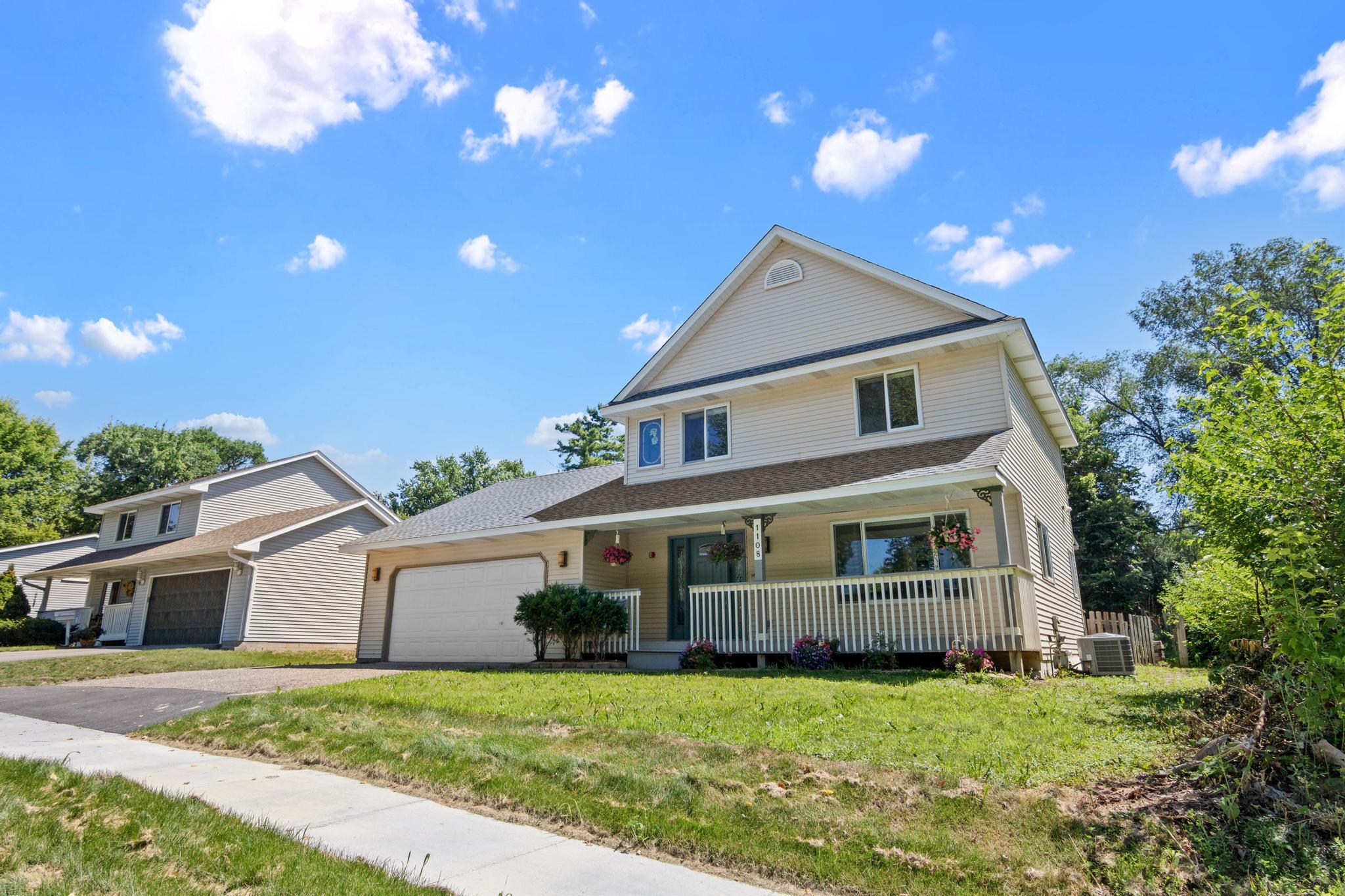 View of Residential at 1108 Mackubin Street, Saint Paul MN 55117, Saint Paul (42 of 44) - Mike Wilen | Minnesota Team Real Estate