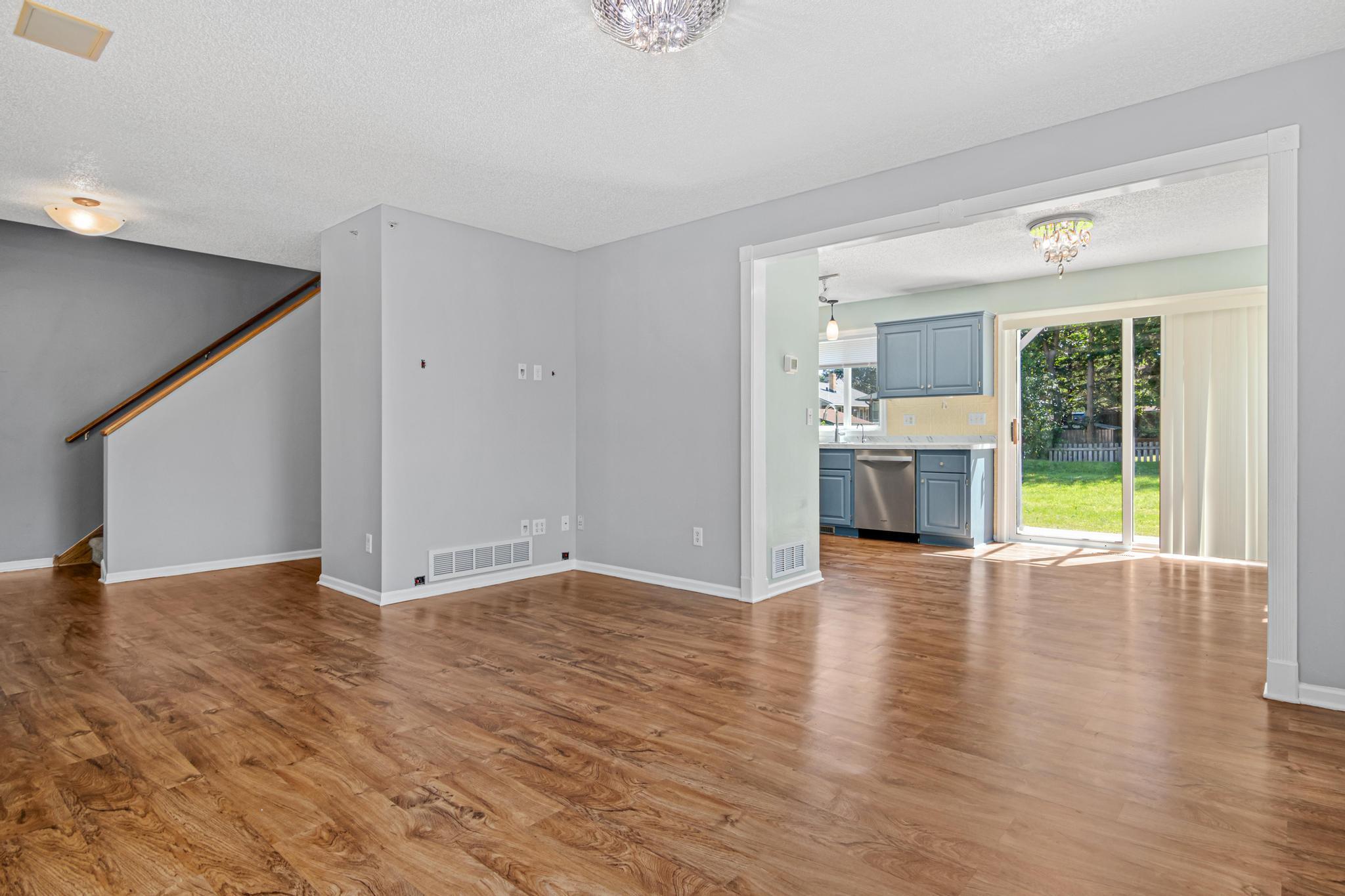 View of Residential at 1108 Mackubin Street, Saint Paul MN 55117, Saint Paul (11 of 44) - Mike Wilen | Minnesota Team Real Estate